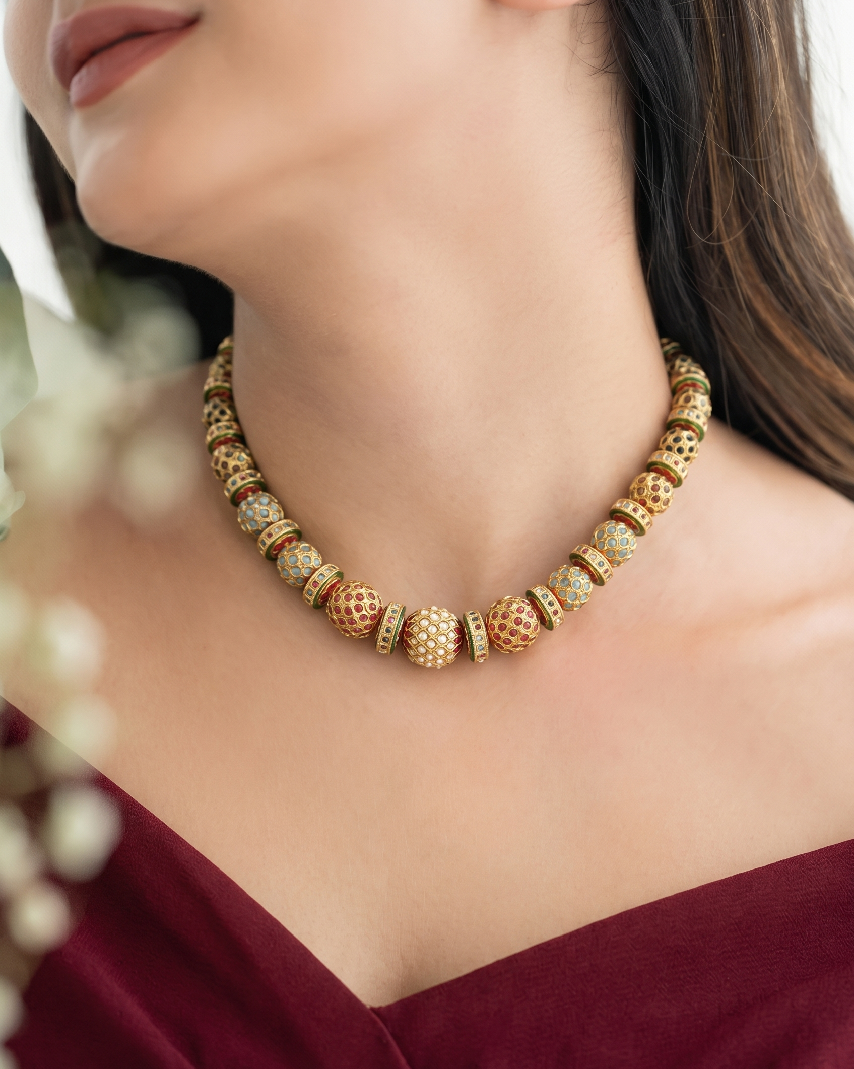 Gold Tone Jadau Beads Disc Necklace