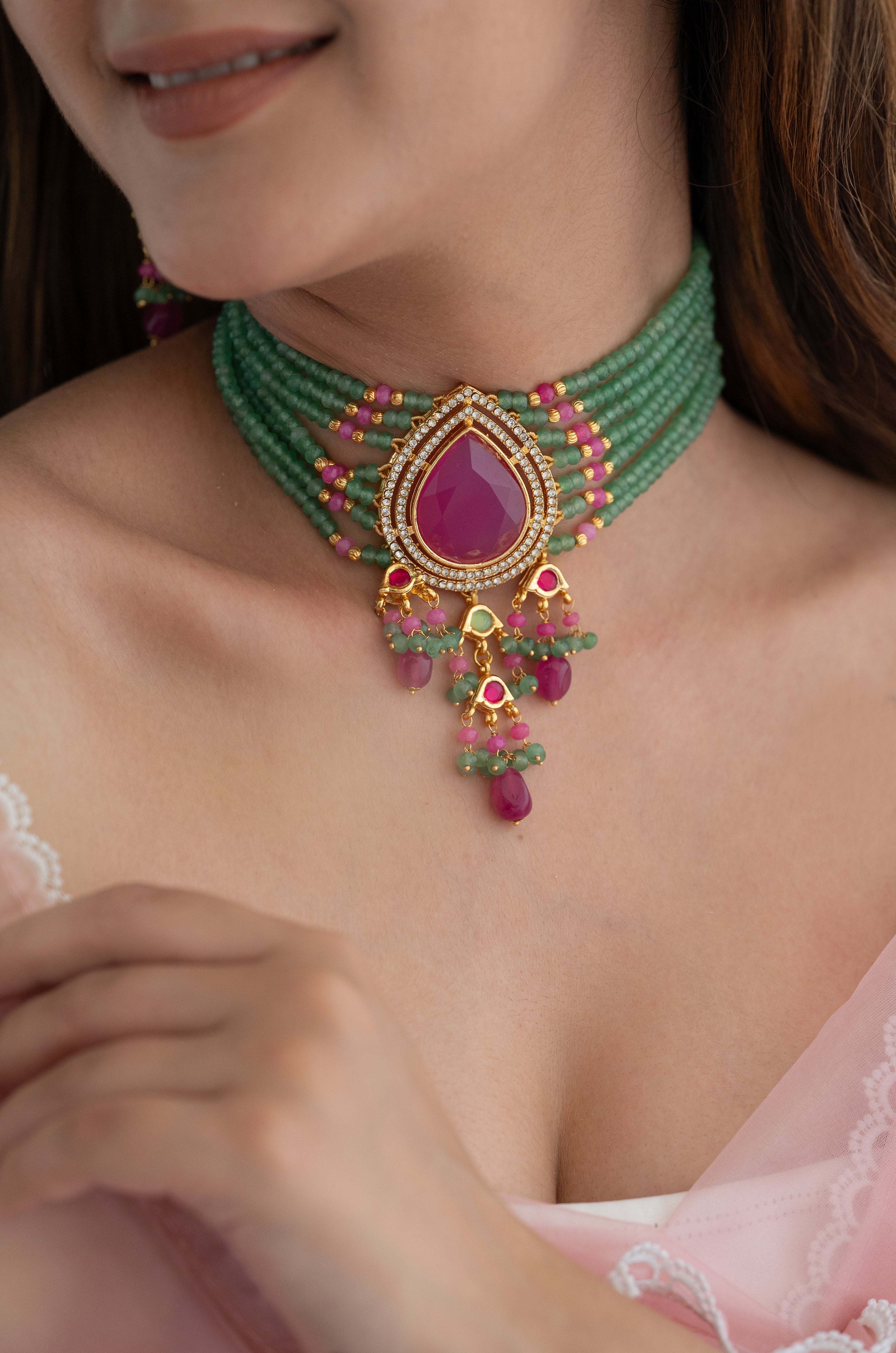 Pink Stone Green Beaded Choker Necklace Set