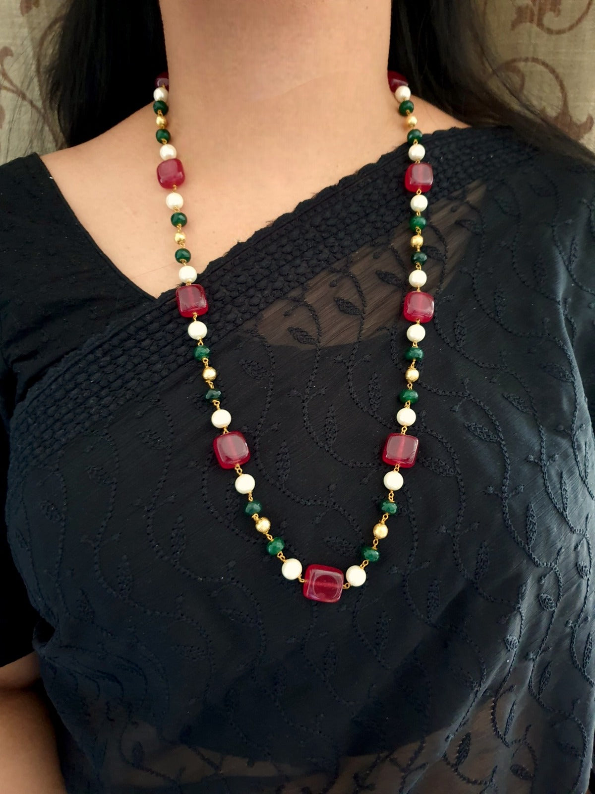 Maroon Green Stone Beads Necklace