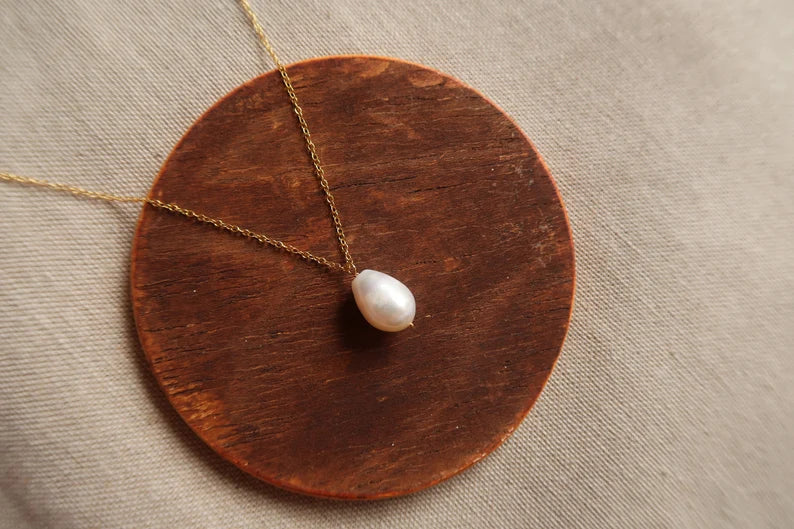 Drop Pearl Chain Necklace