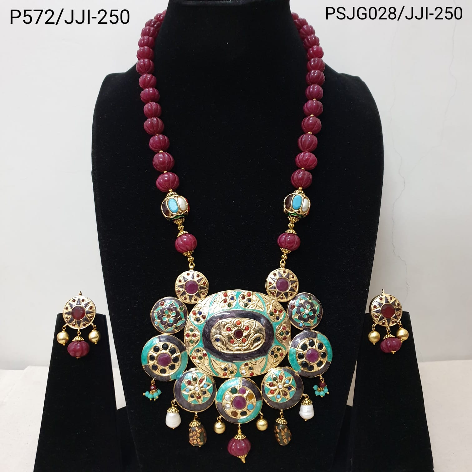 Jadau Work With Pumpkin Beads Pendant Set