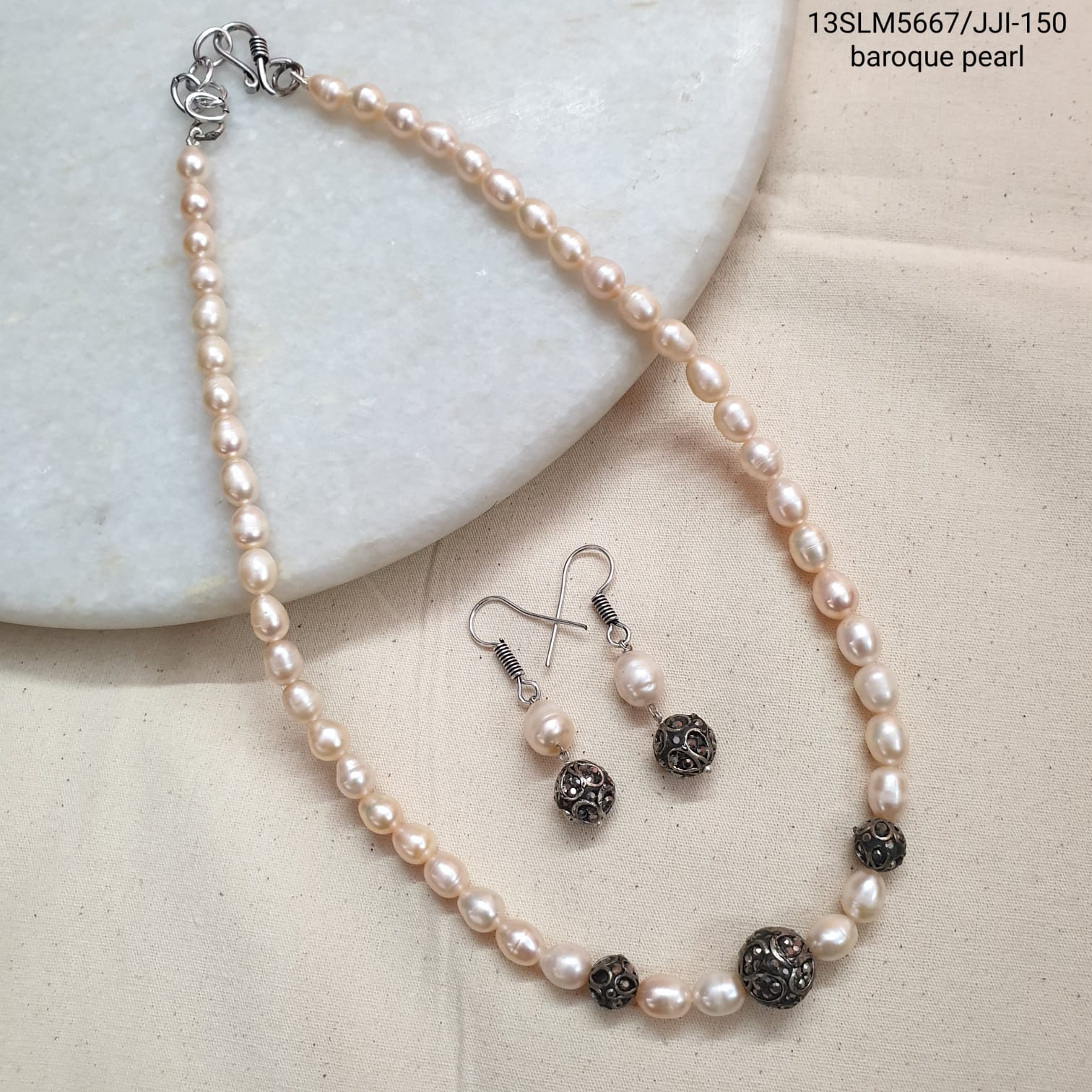 Antique Bead Baroque Pearl Necklace