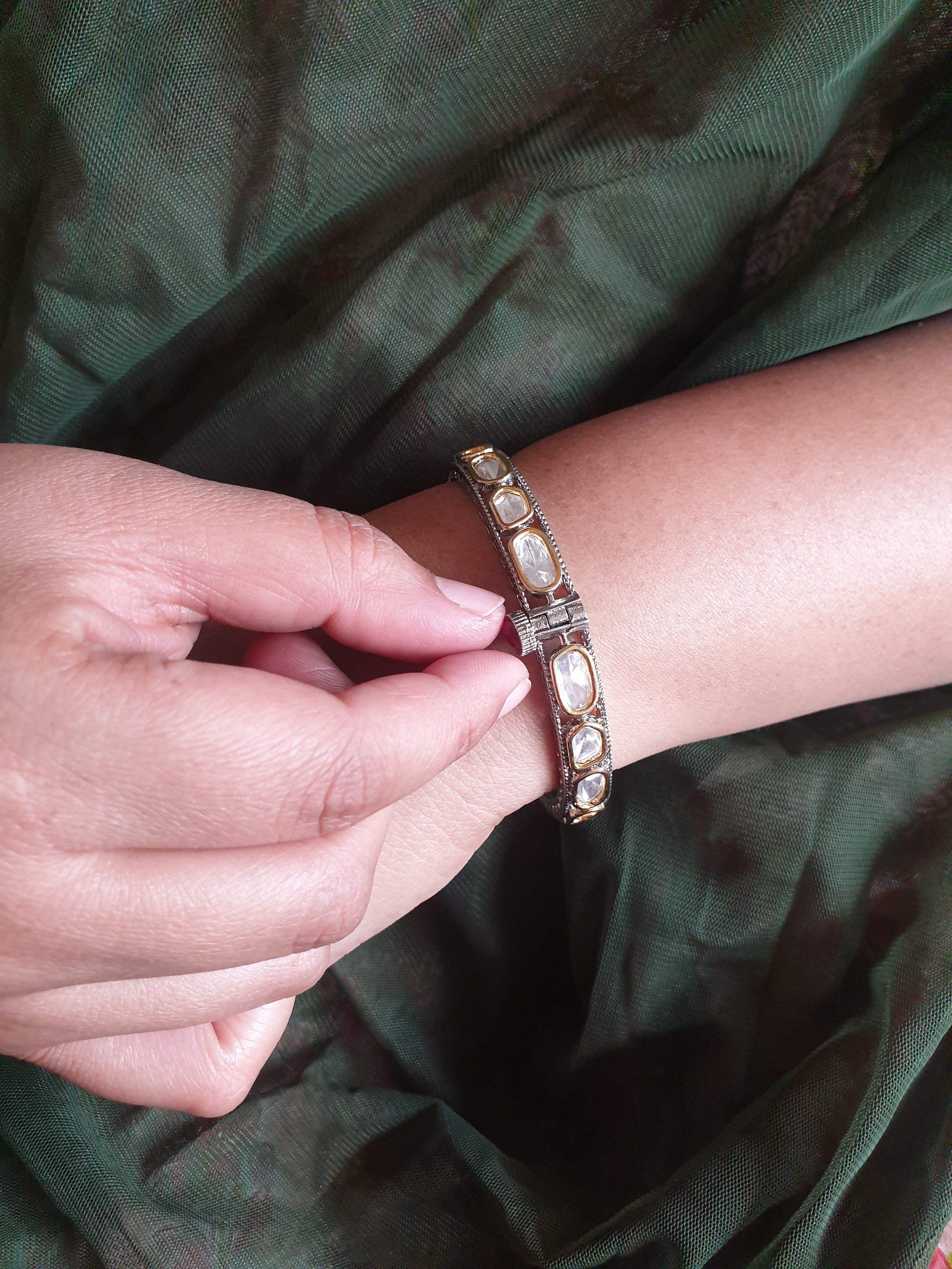 Gold Tone Kundan Polki Openable Bangles