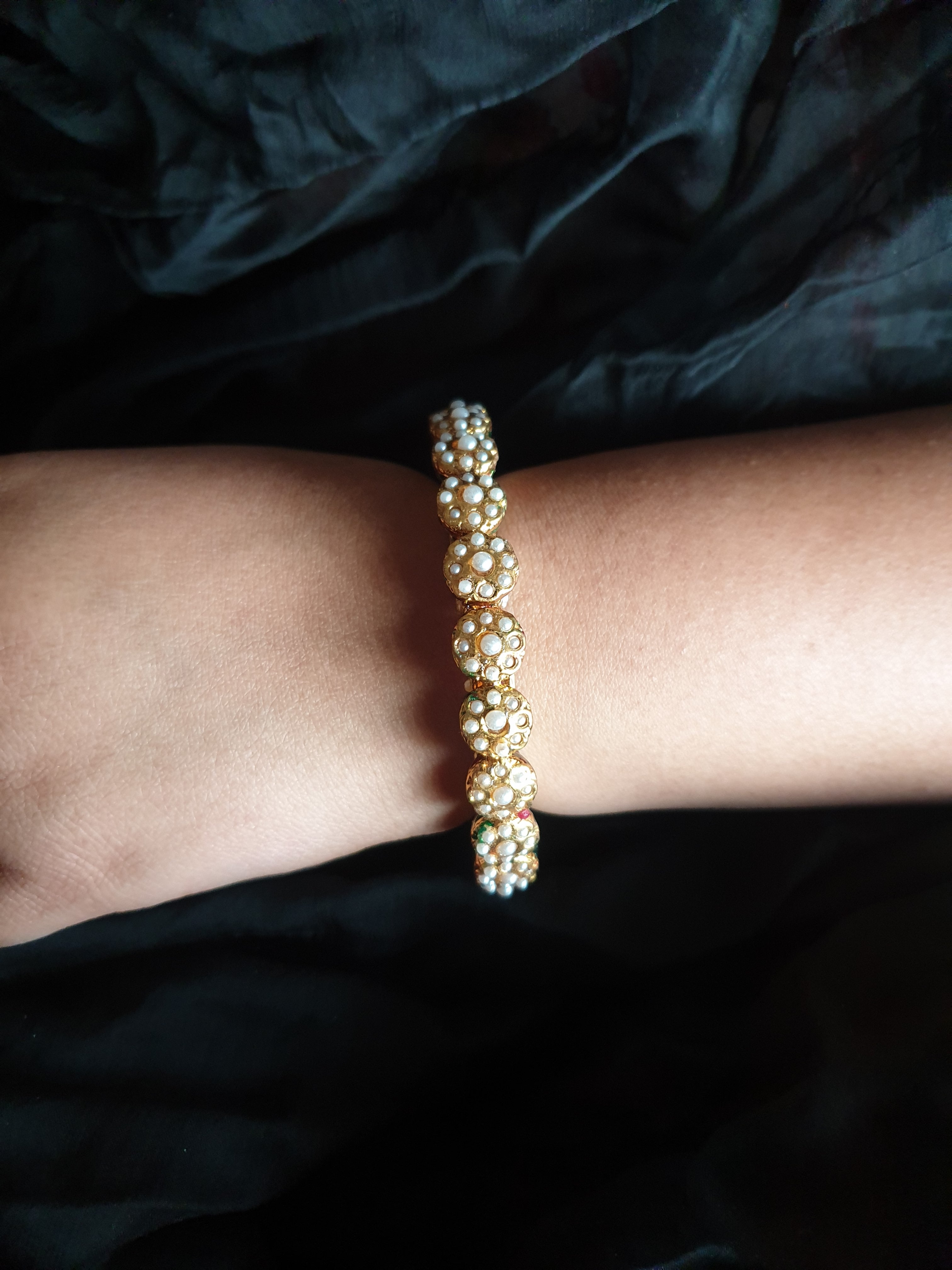 Real Pearl Jadau Openable Bangle
