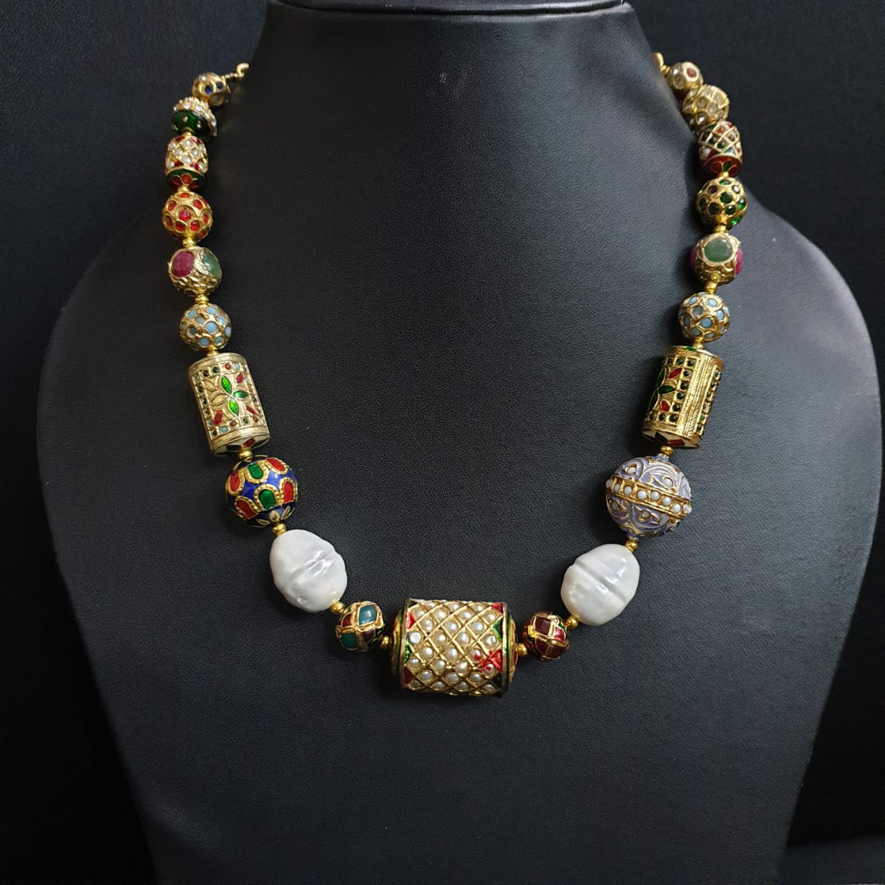 Jadau & Fresh Water Beads Necklace
