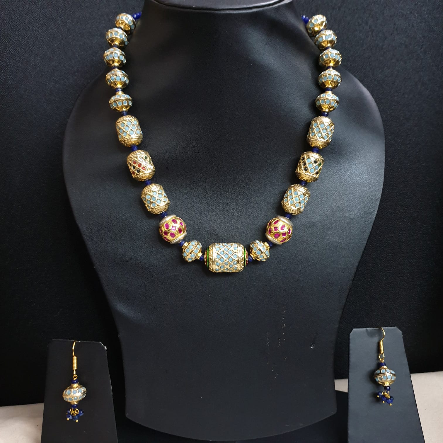Turquoise Jadau Bead Necklace With Earrings