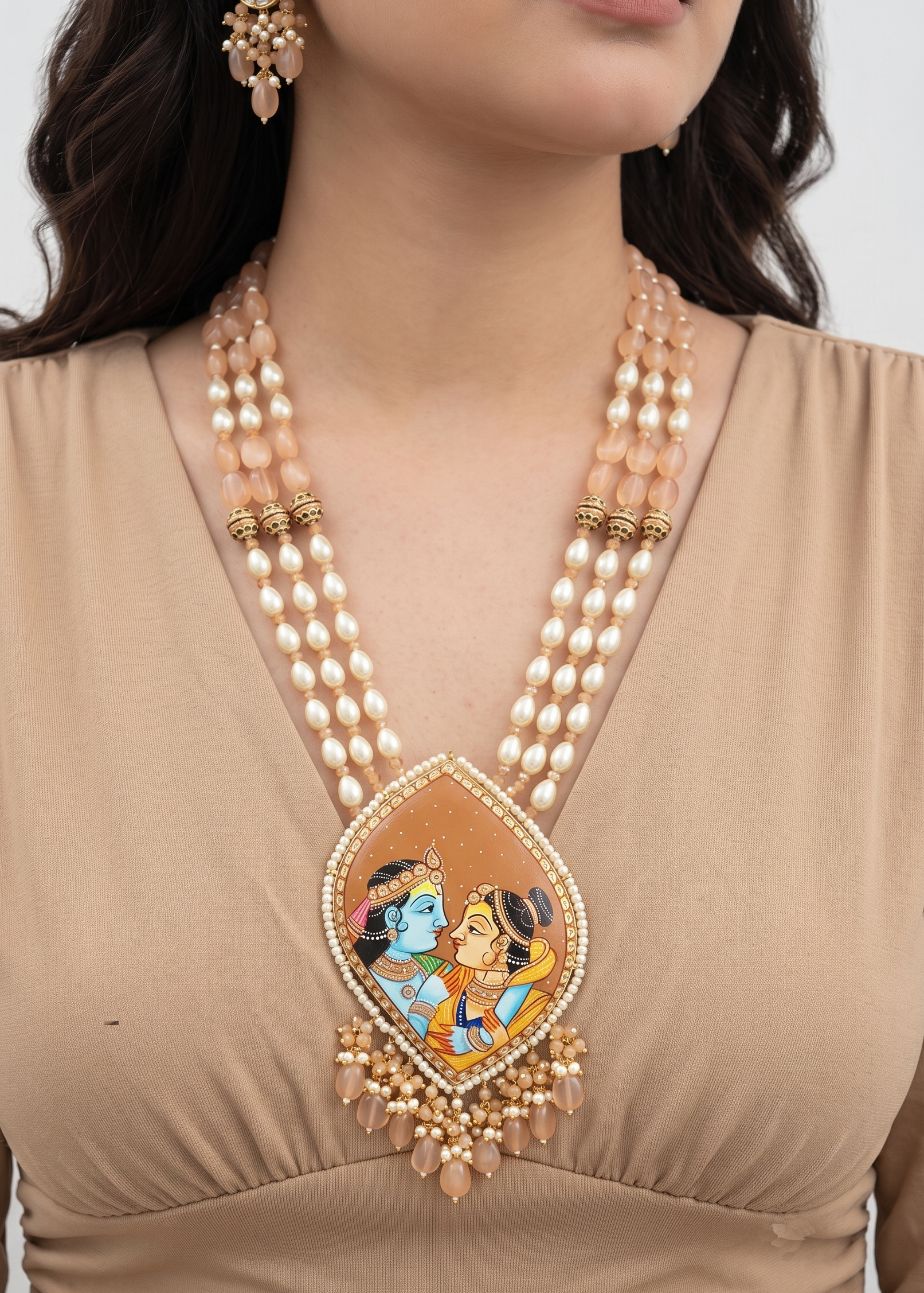 Ada Radha Krishna Pendant Necklace