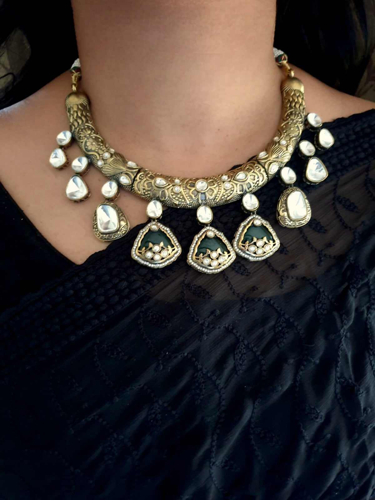 Antique Gold Kundan Polki Emerald Bead Hasli Necklace