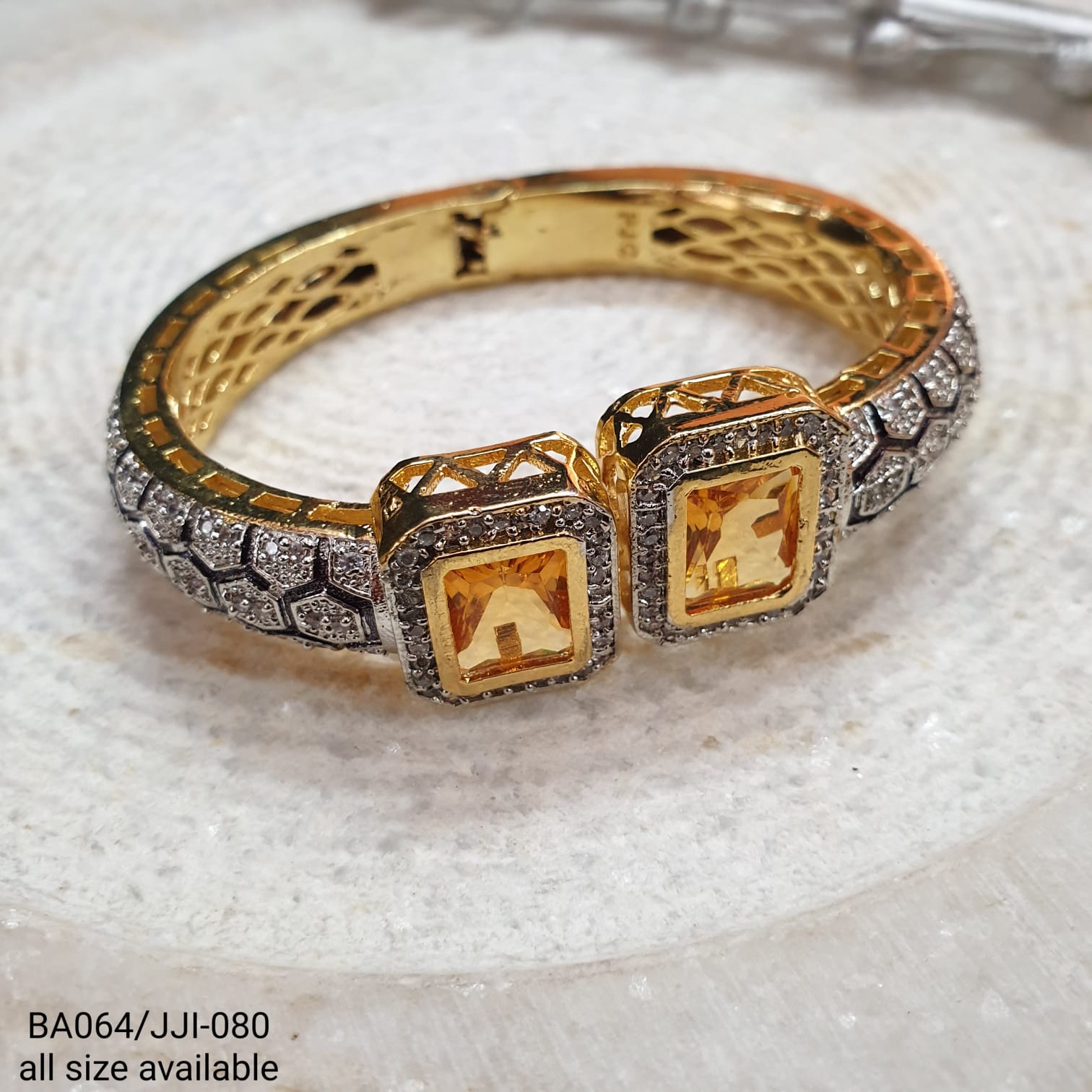 AD Stone Openable Bracelet