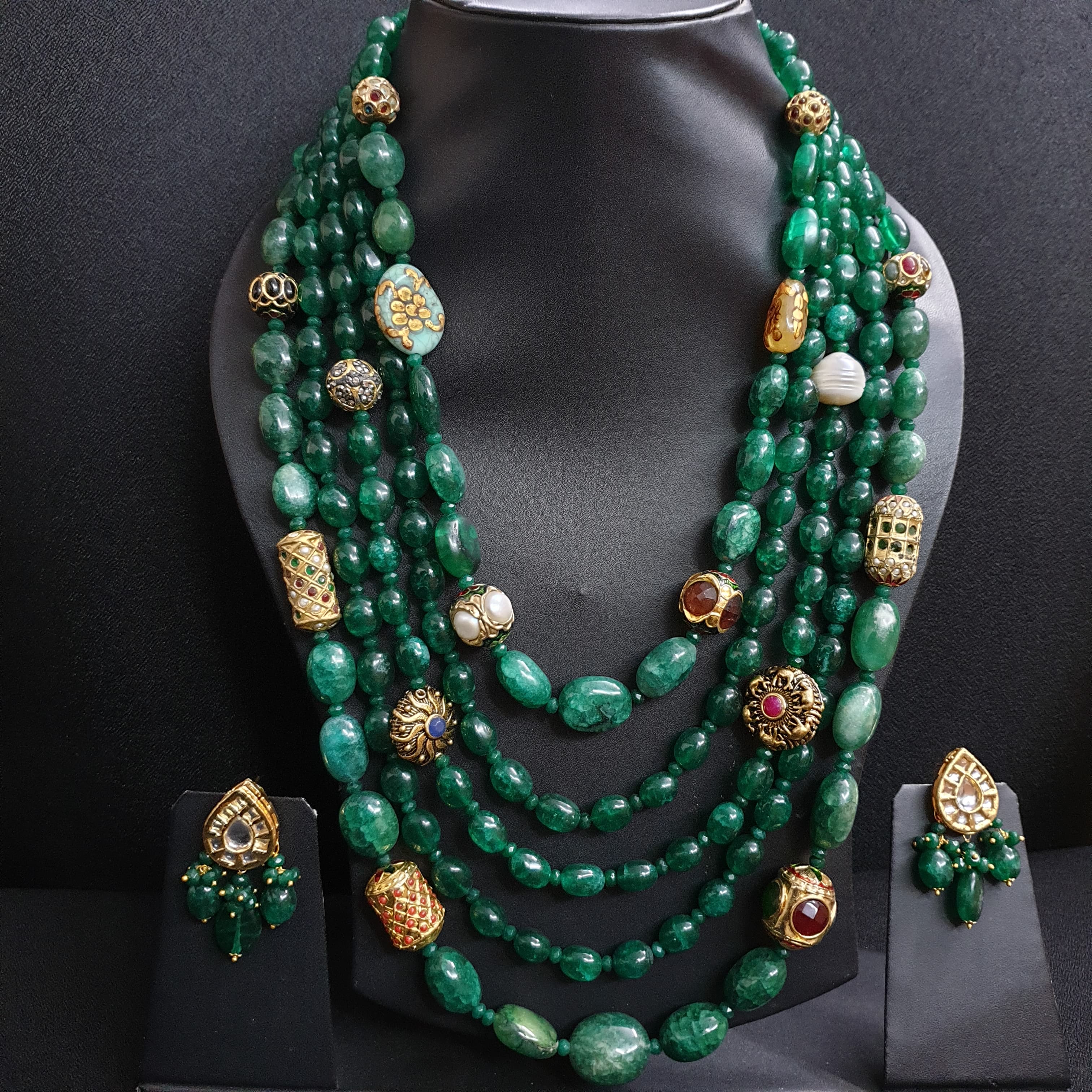 Green Cocktail Jewellery Necklace Set With Anitque Beads