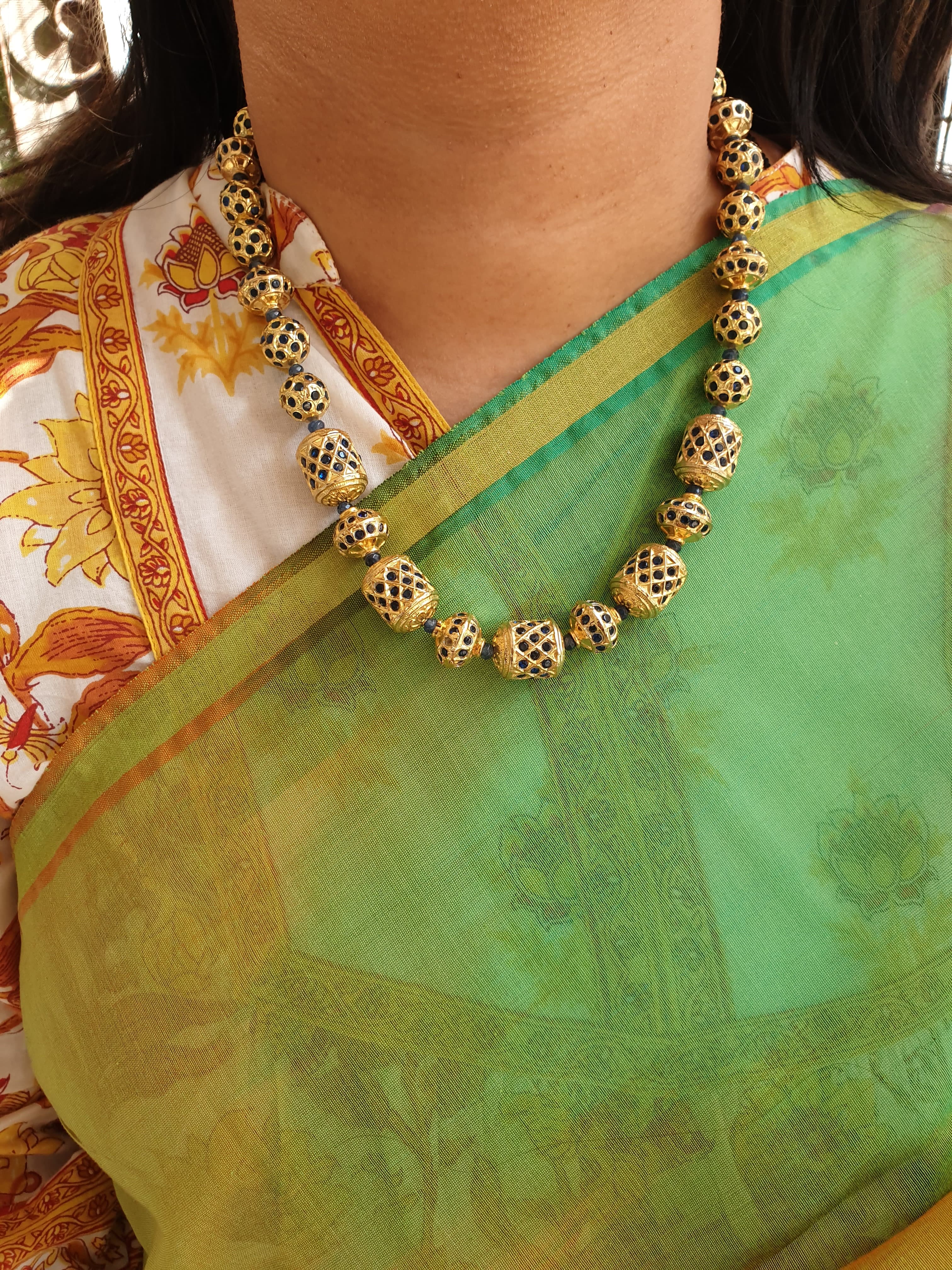 Dark Blue Jadau Bead Necklace With Earrings
