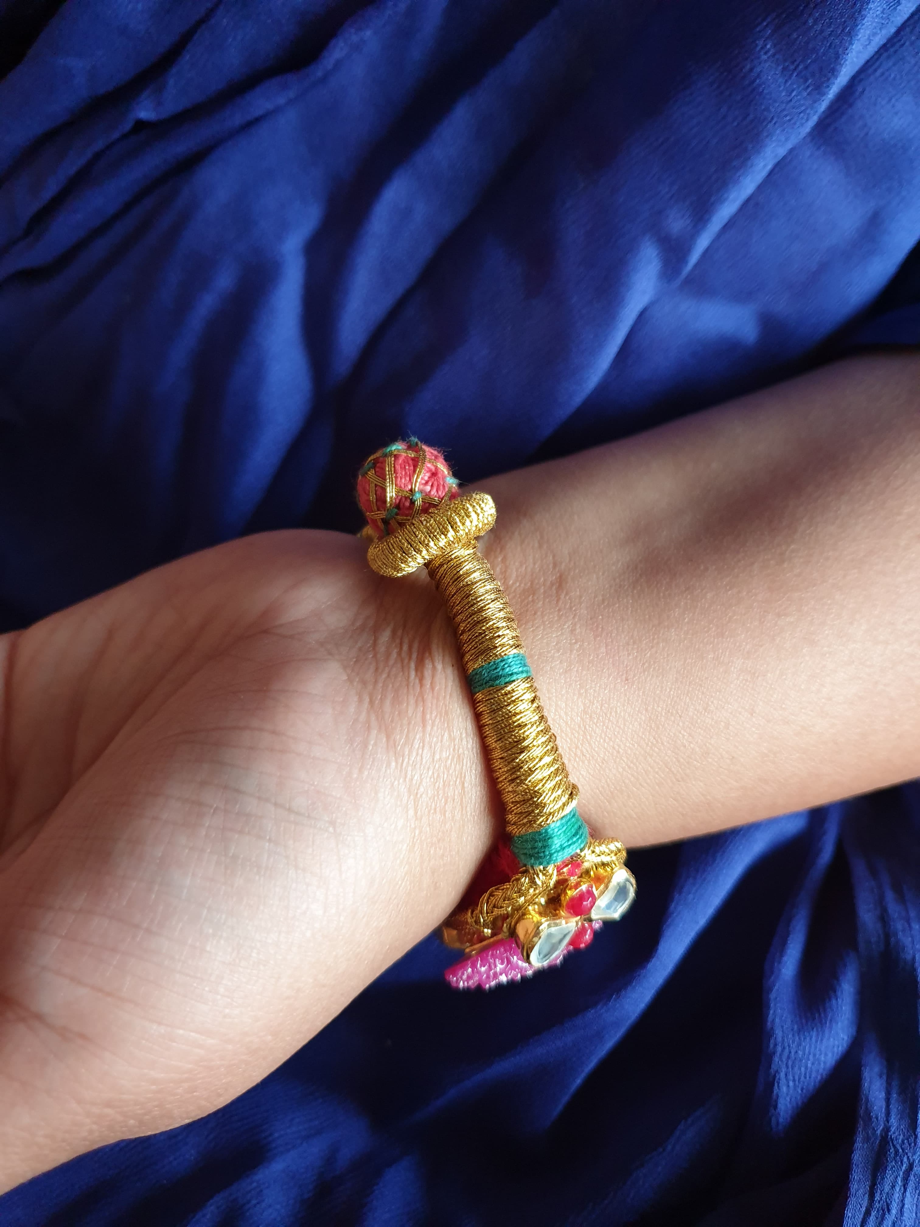 Pink Carving Beads Stone Pochi Bracelet