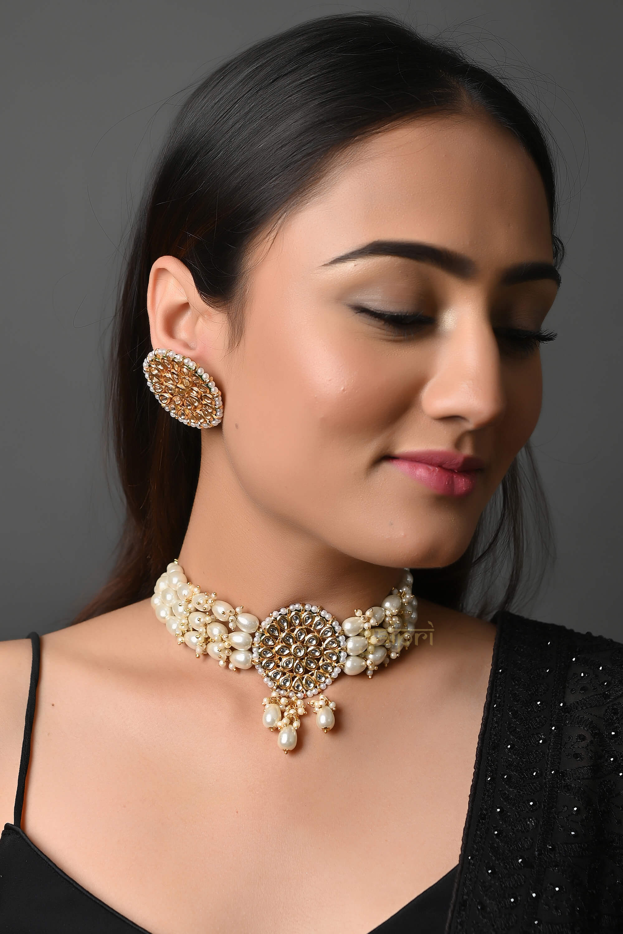 Pearl Kundan Choker Set With Earrings