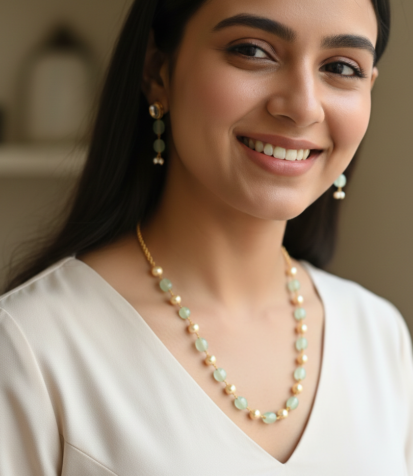 Pearl and Green Beaded Single Line Necklace