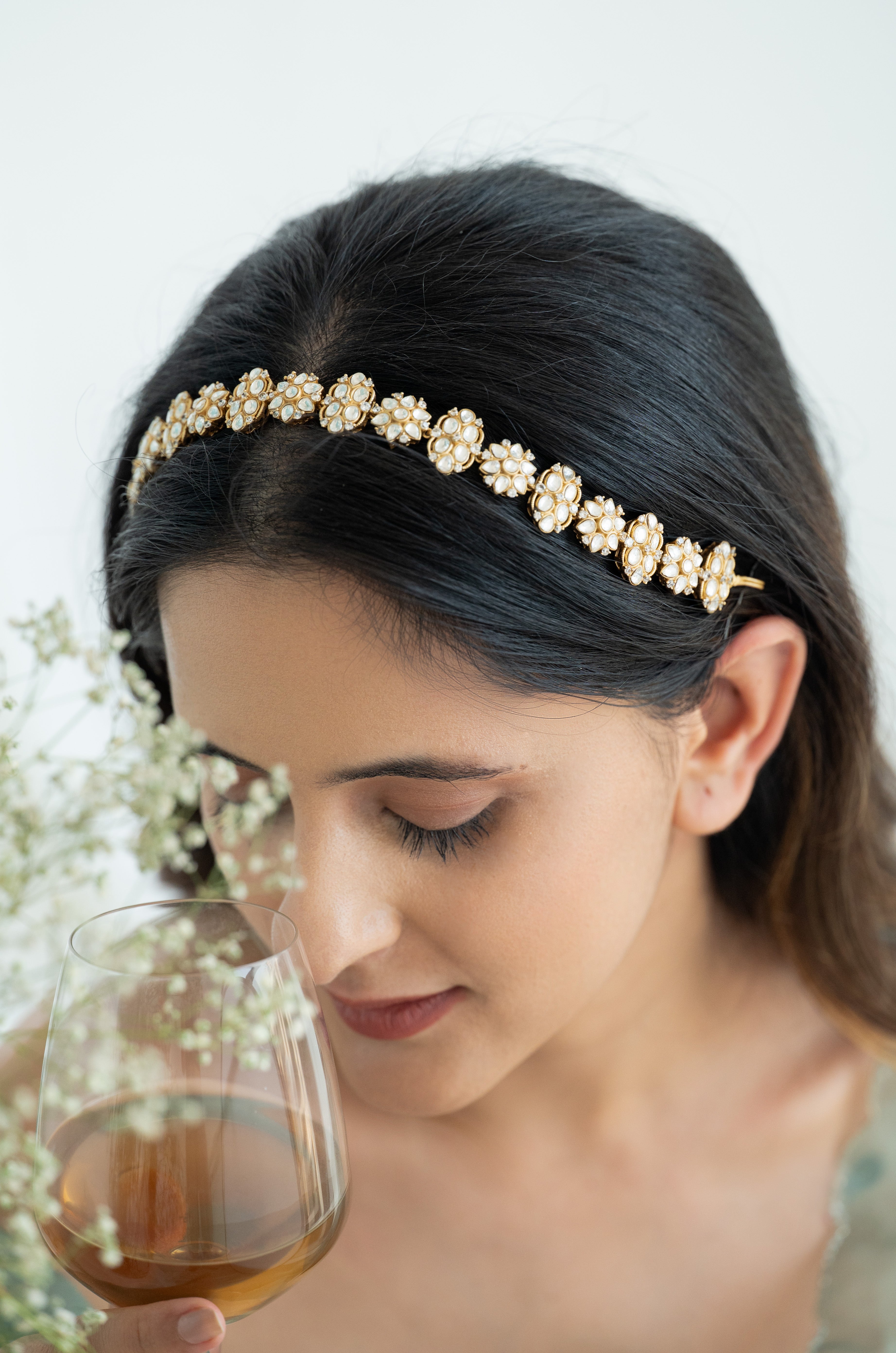 Elegant Kundan Floral Pearl Hairband