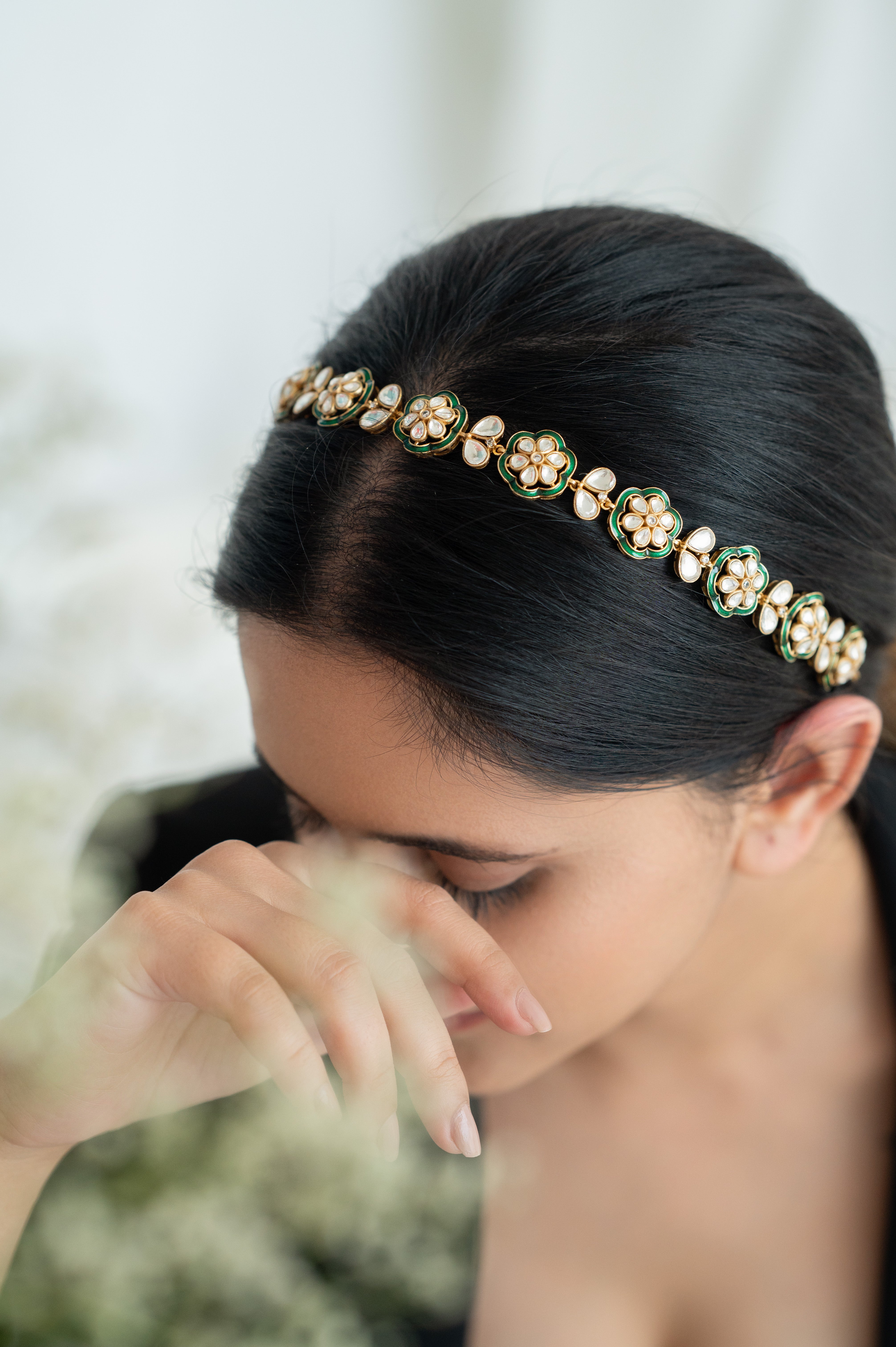 Green Kundan and Pearl Floral Matha Patti