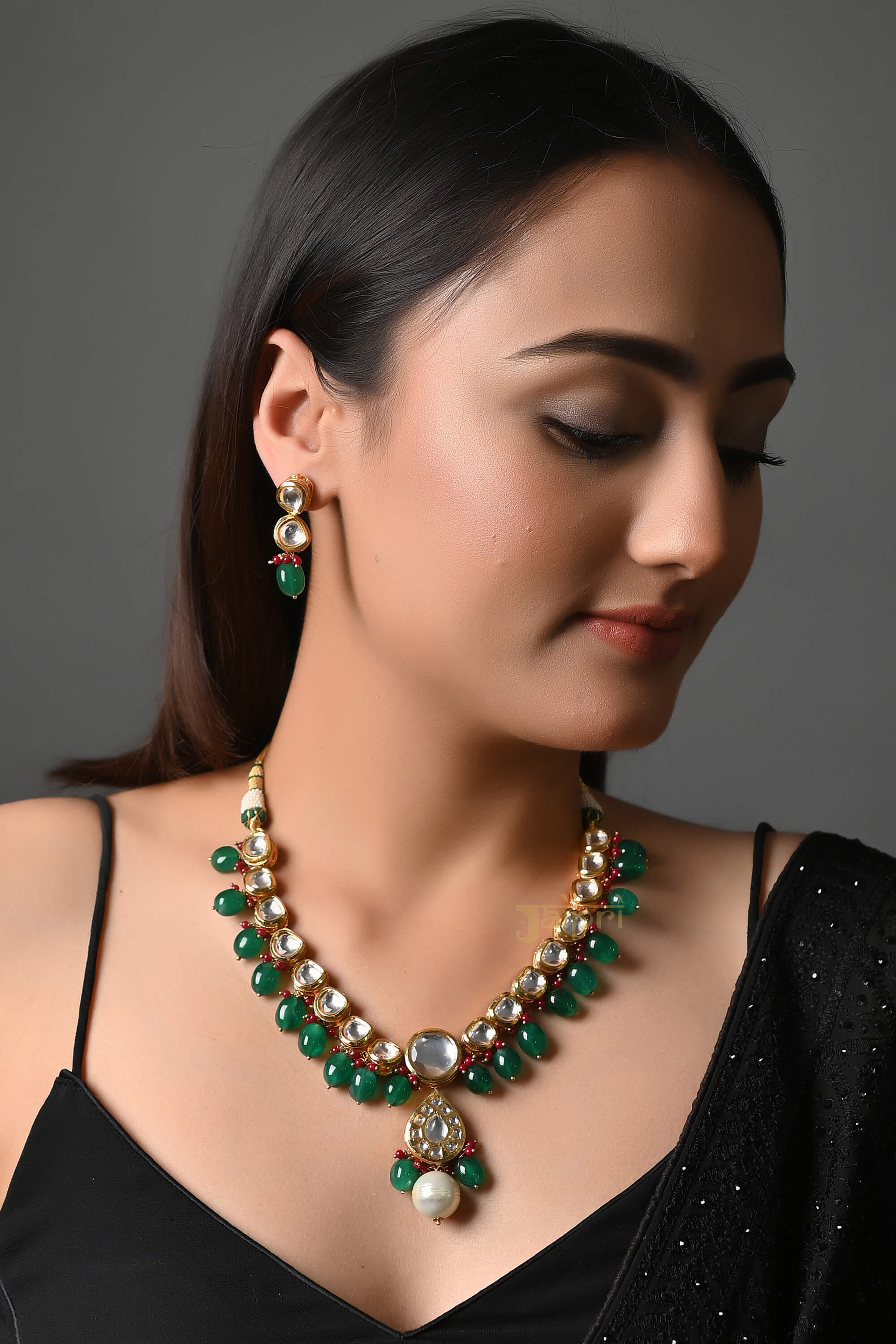 Kundan Necklace With Emerald Color Stone Beading