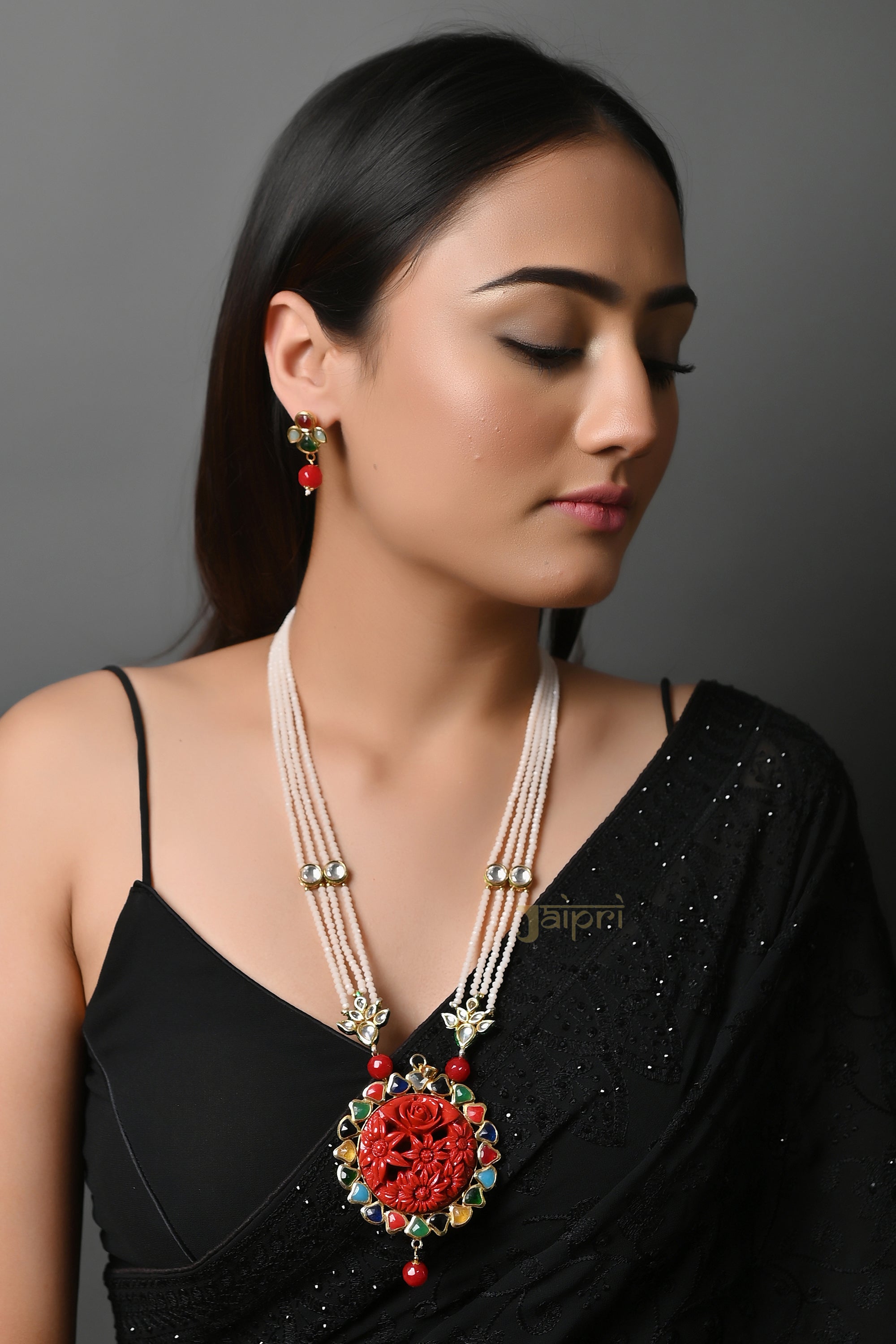 Red Floral & Pearl Fusion Gold Pendant With Earrings