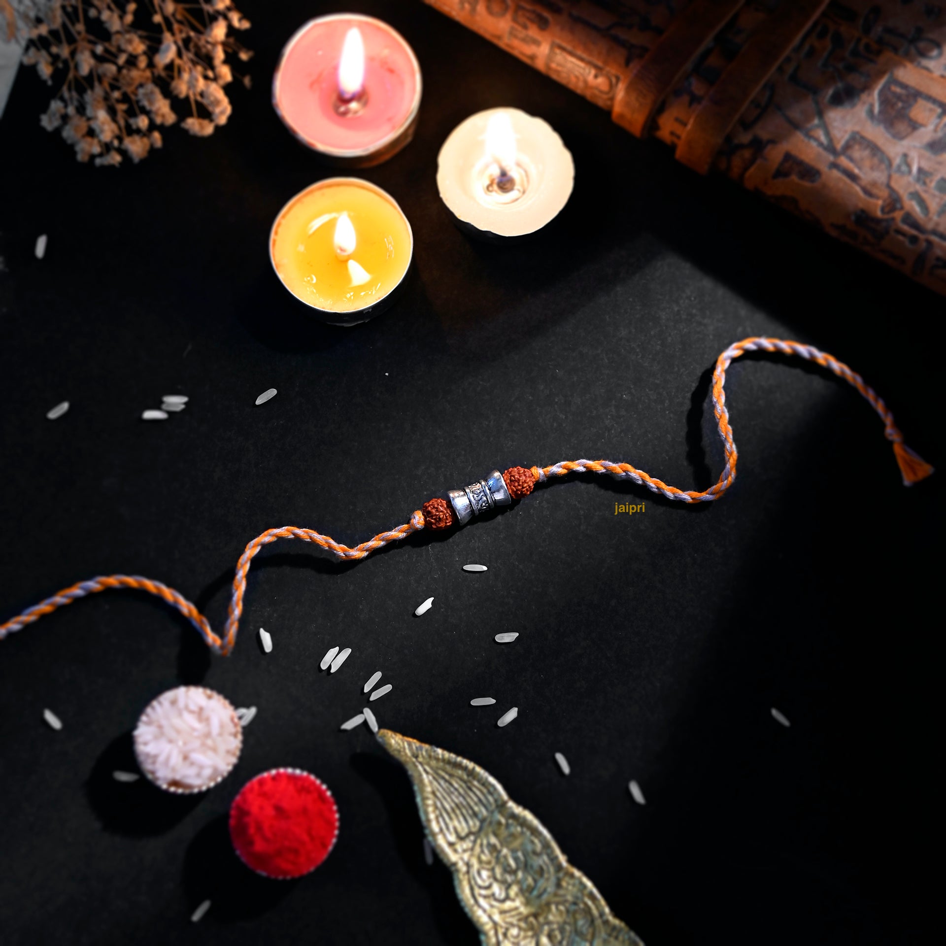 Rudraksha Damru Rakhi For Rakshabandhan (Pack of One)