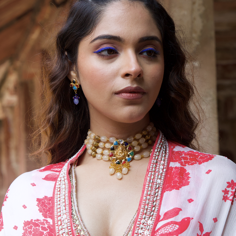 Adorn Yourself with Beauty of our Temple Kundan Choker Set