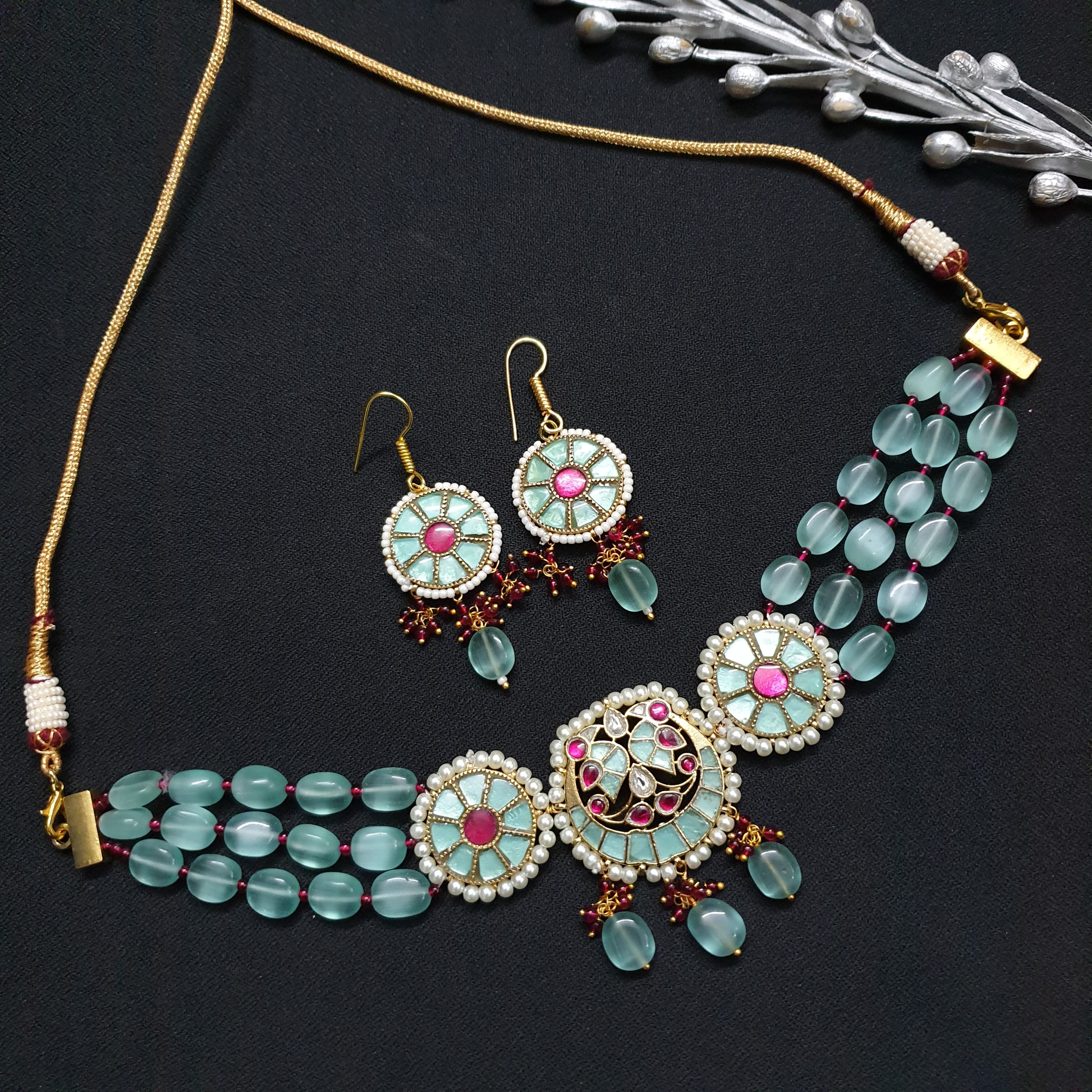Mint South Jadau Stone Choker Set