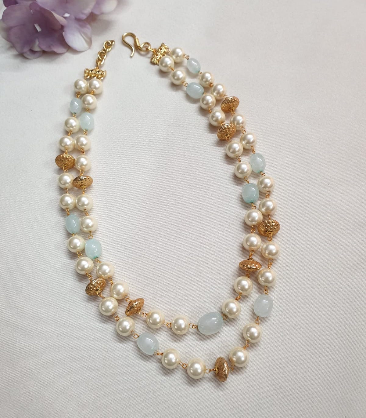 Light Green Stone and Pearl Beaded Necklace