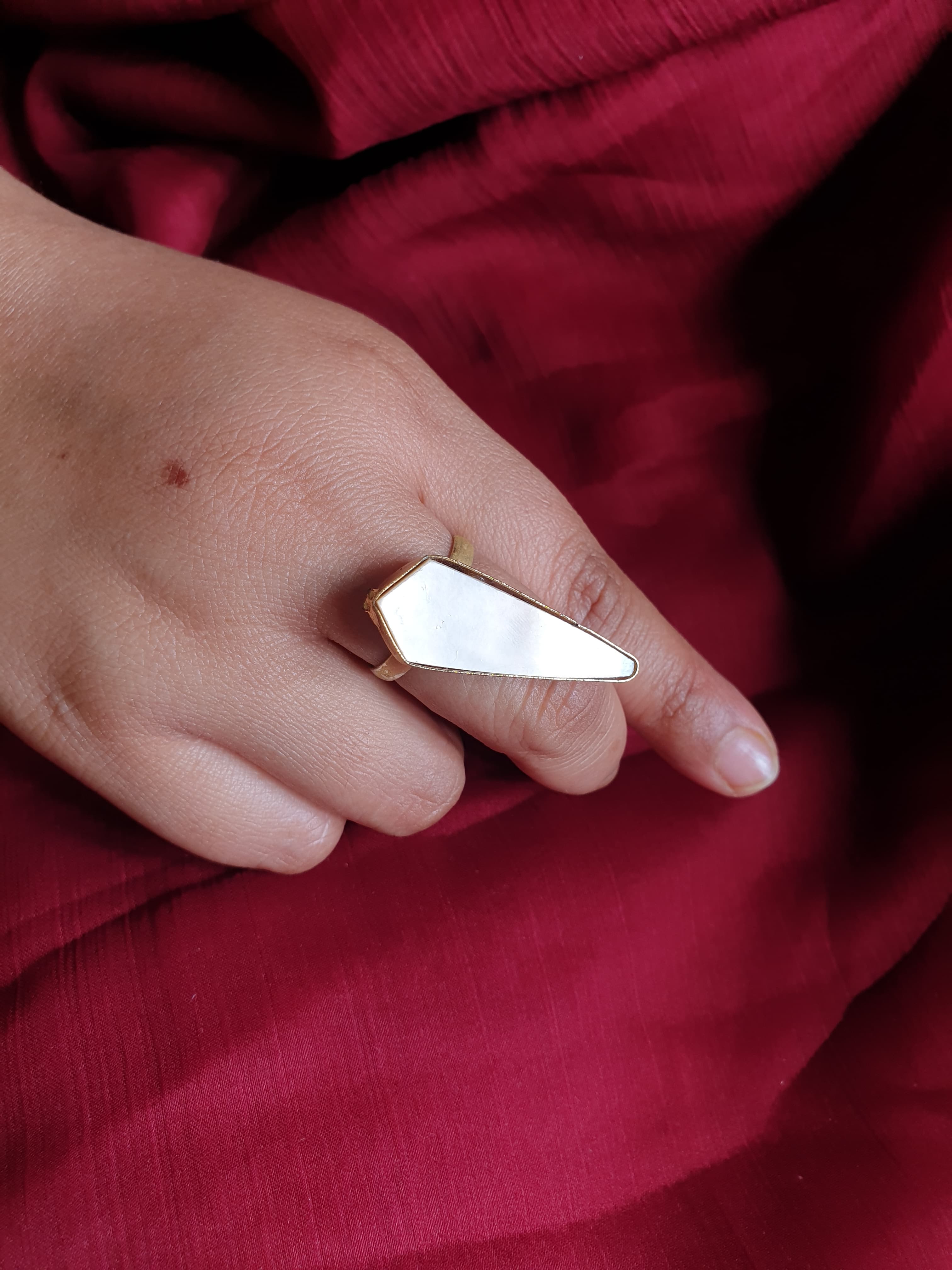 Off-White Mother of Pearl Adjustable Ring