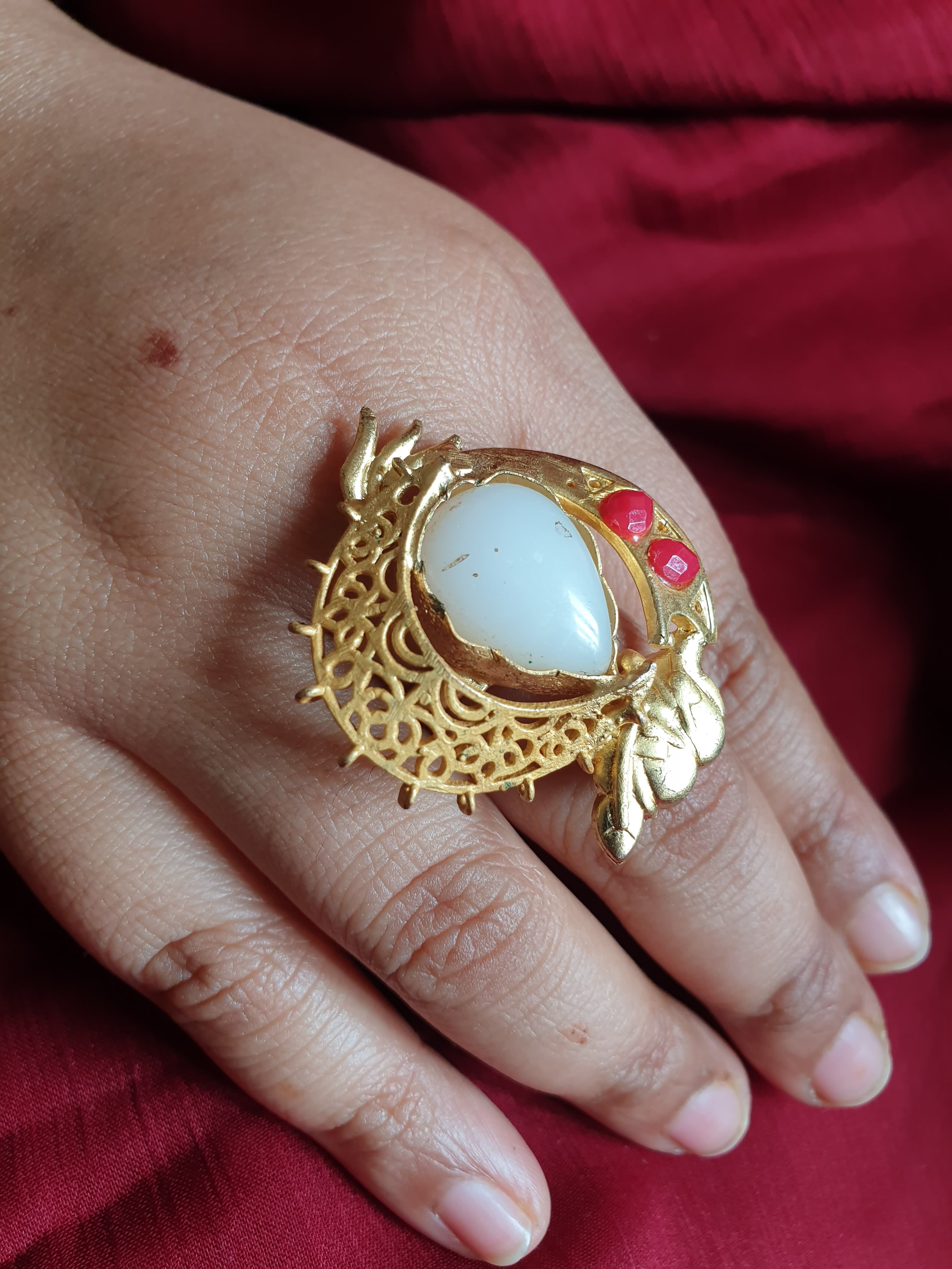 Designer Gold Tone Adjustable Stone Ring