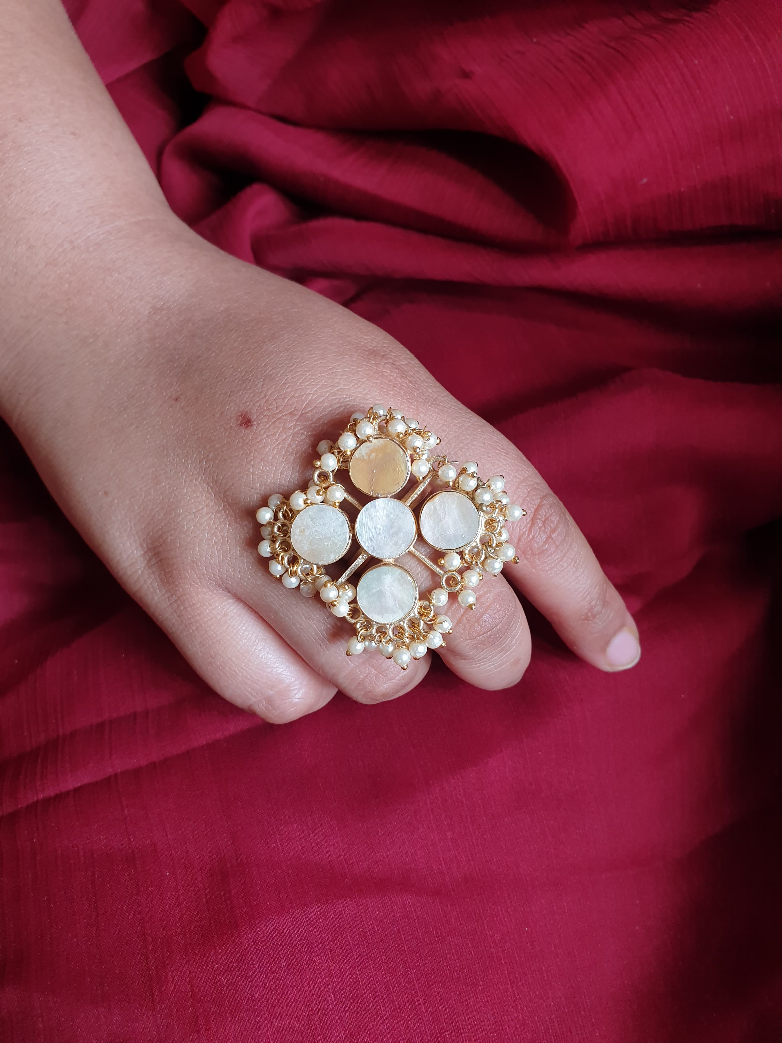 Off white Stone Adjustable Ring