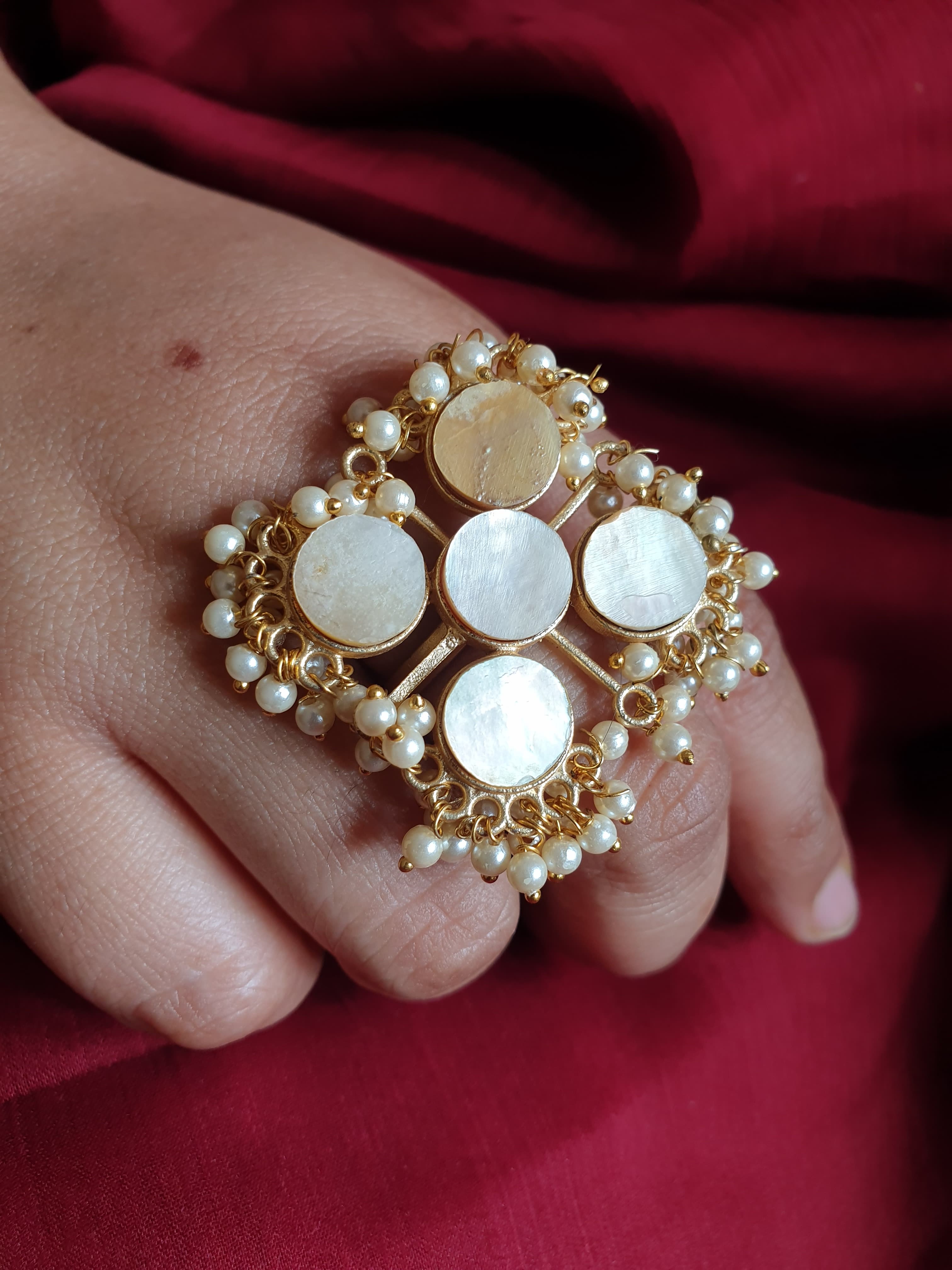 Off white Stone Adjustable Ring