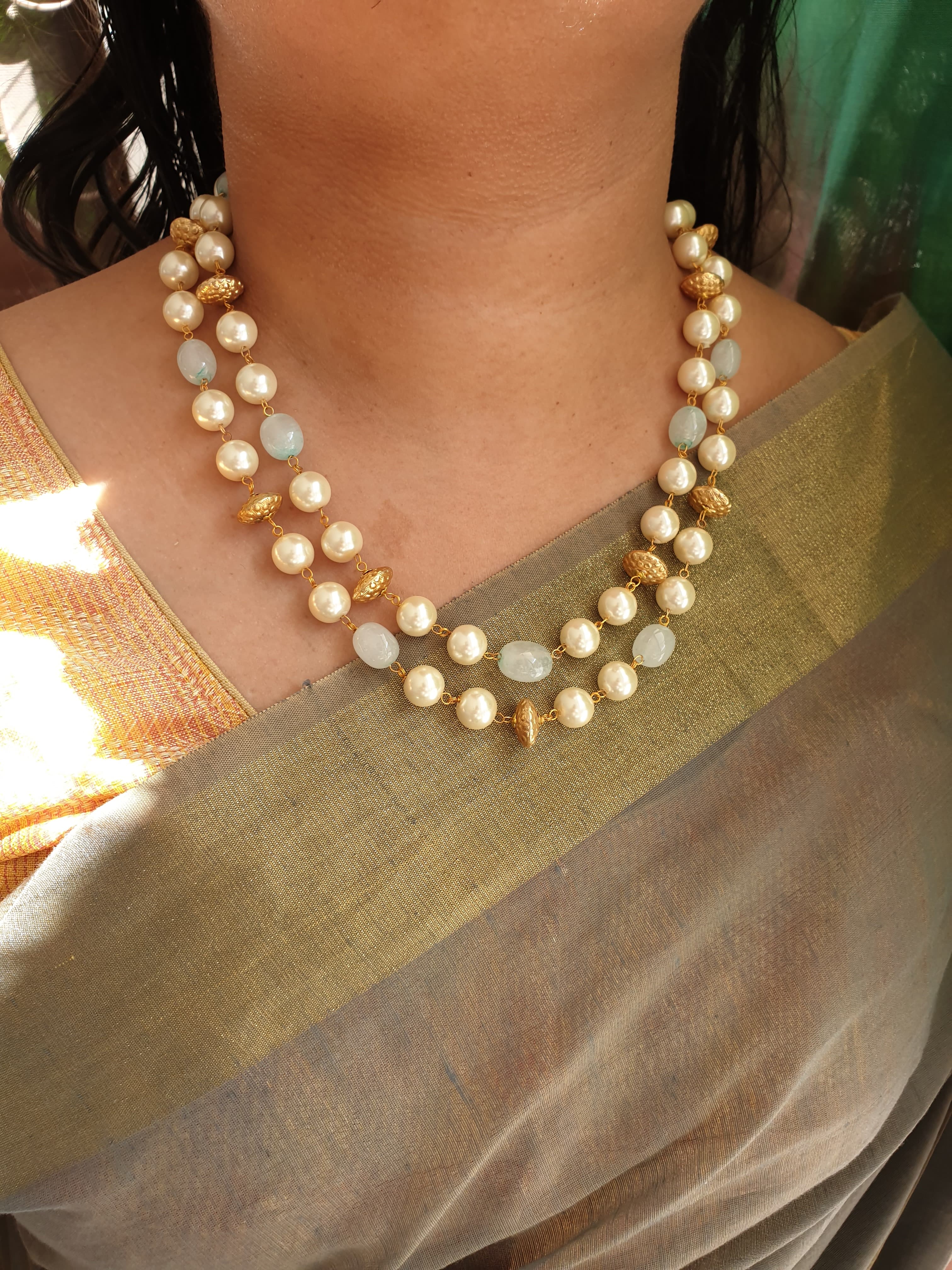 Light Green Stone and Pearl Beaded Necklace
