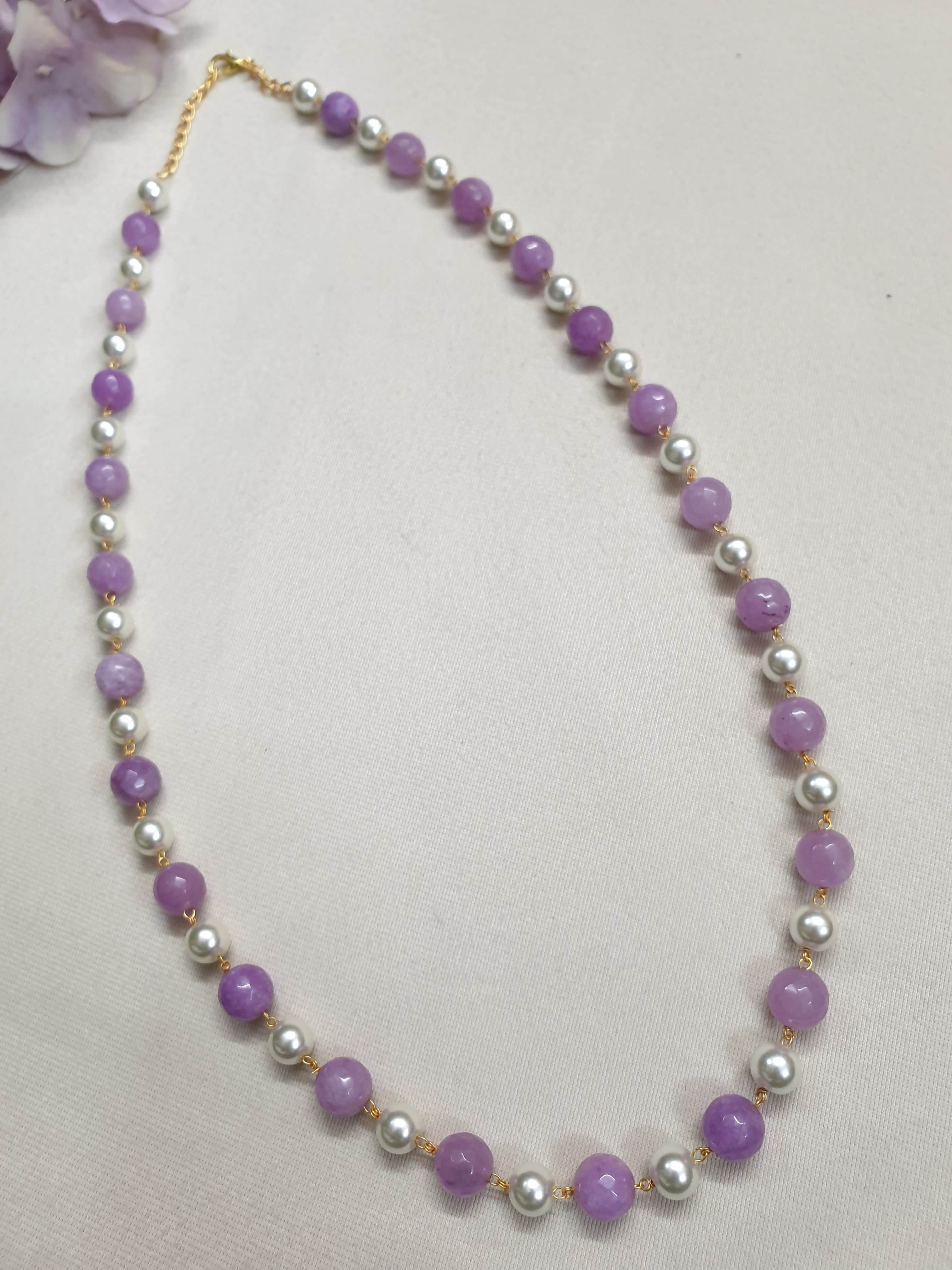 Purple Stone and Pearl Beaded Single Layered Mala