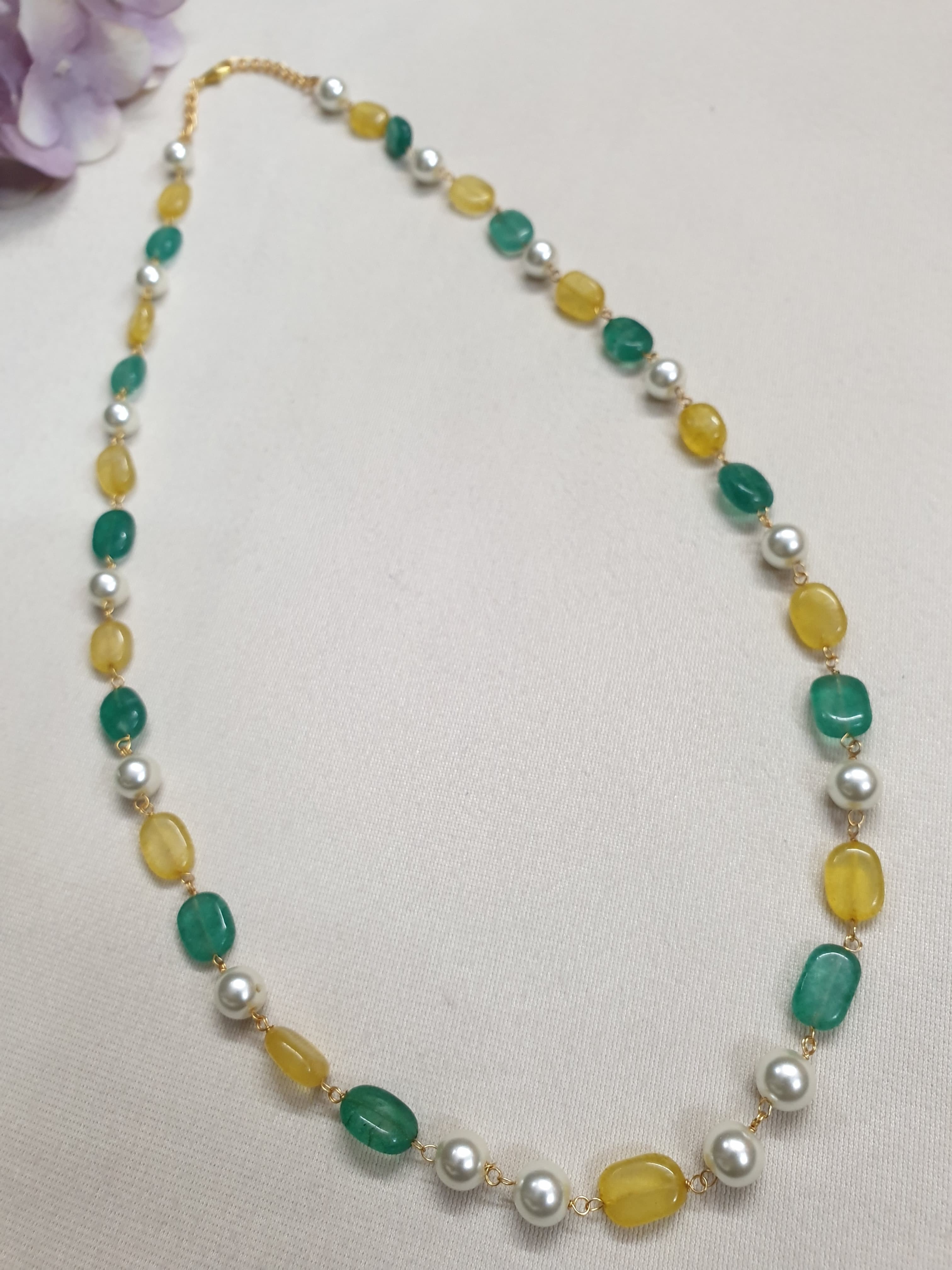 Green and Yellow Stone and Pearl Beaded Single Layered Necklace