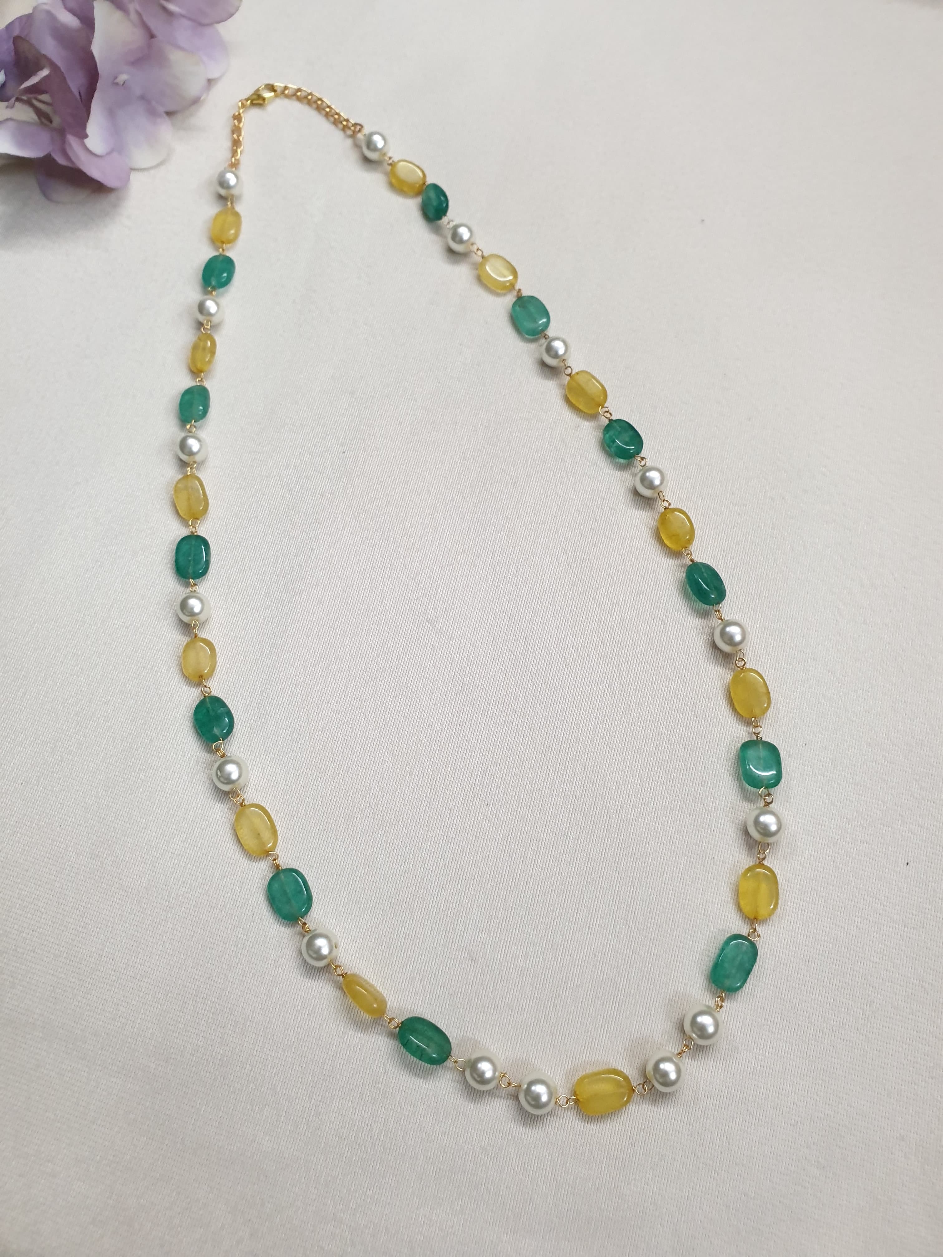 Green and Yellow Stone and Pearl Beaded Single Layered Necklace