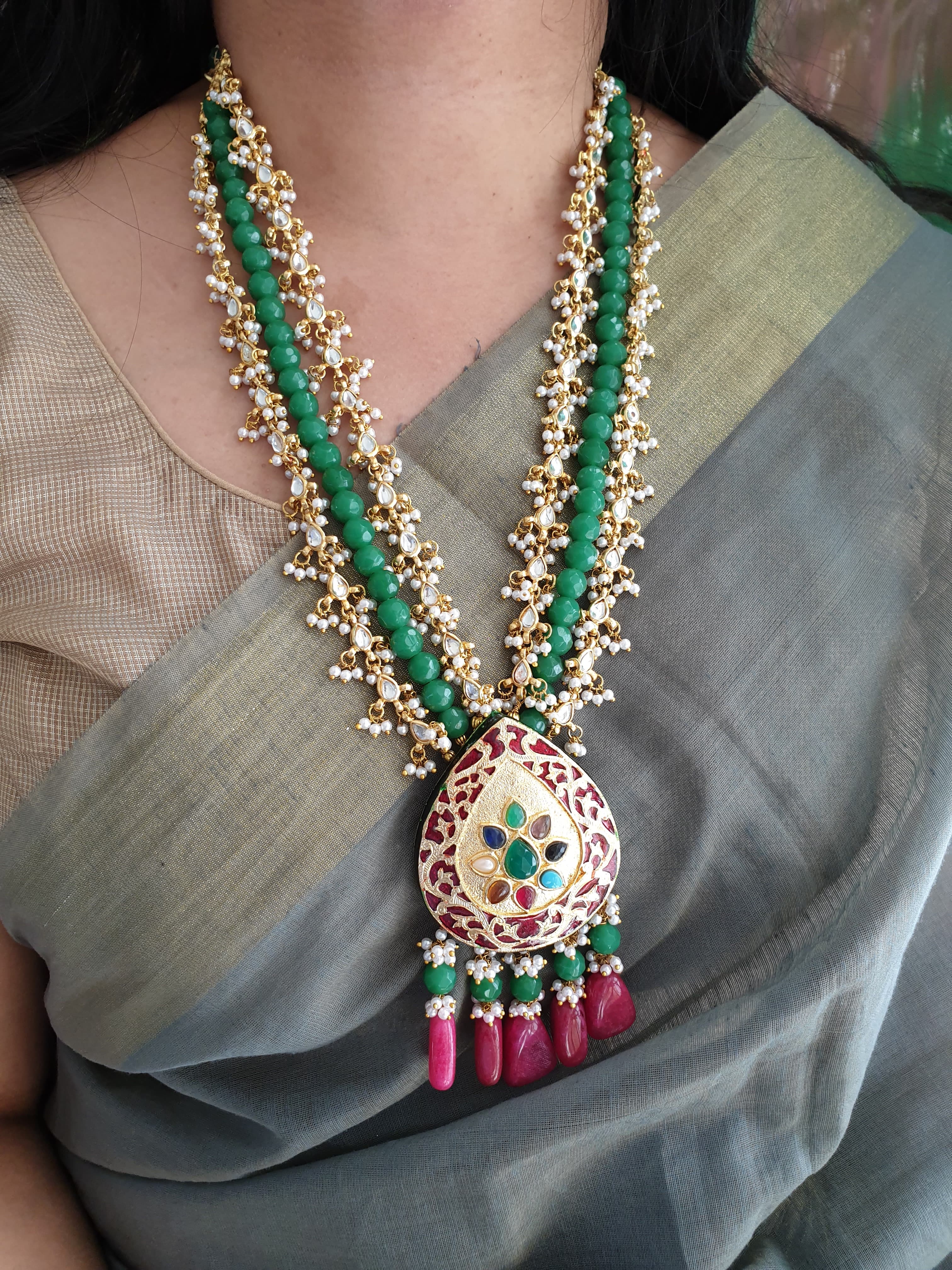 Green Beaded Maroon Meenakari Pendant Set