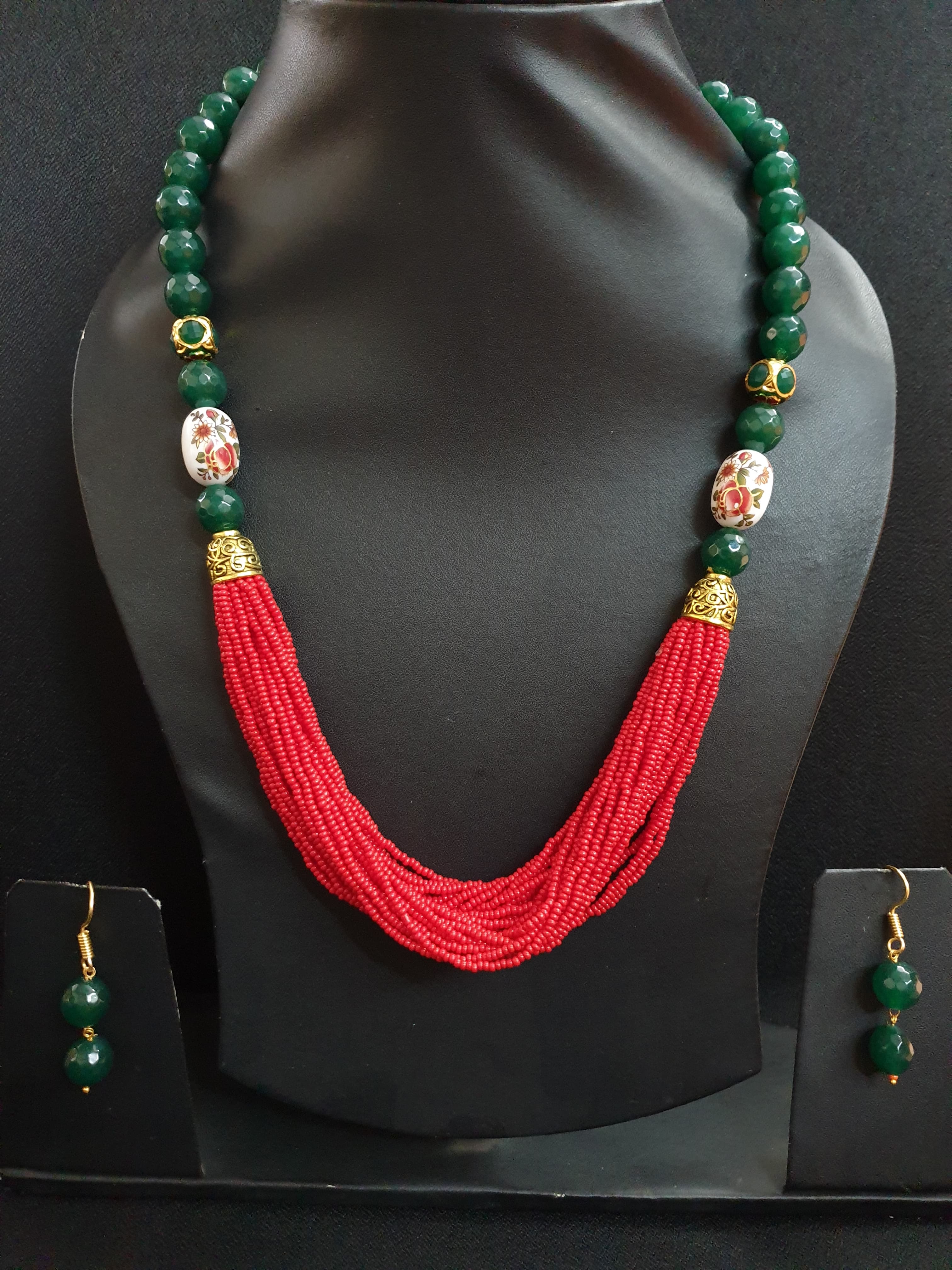 Green Stone Red Seed Bead Necklace Set