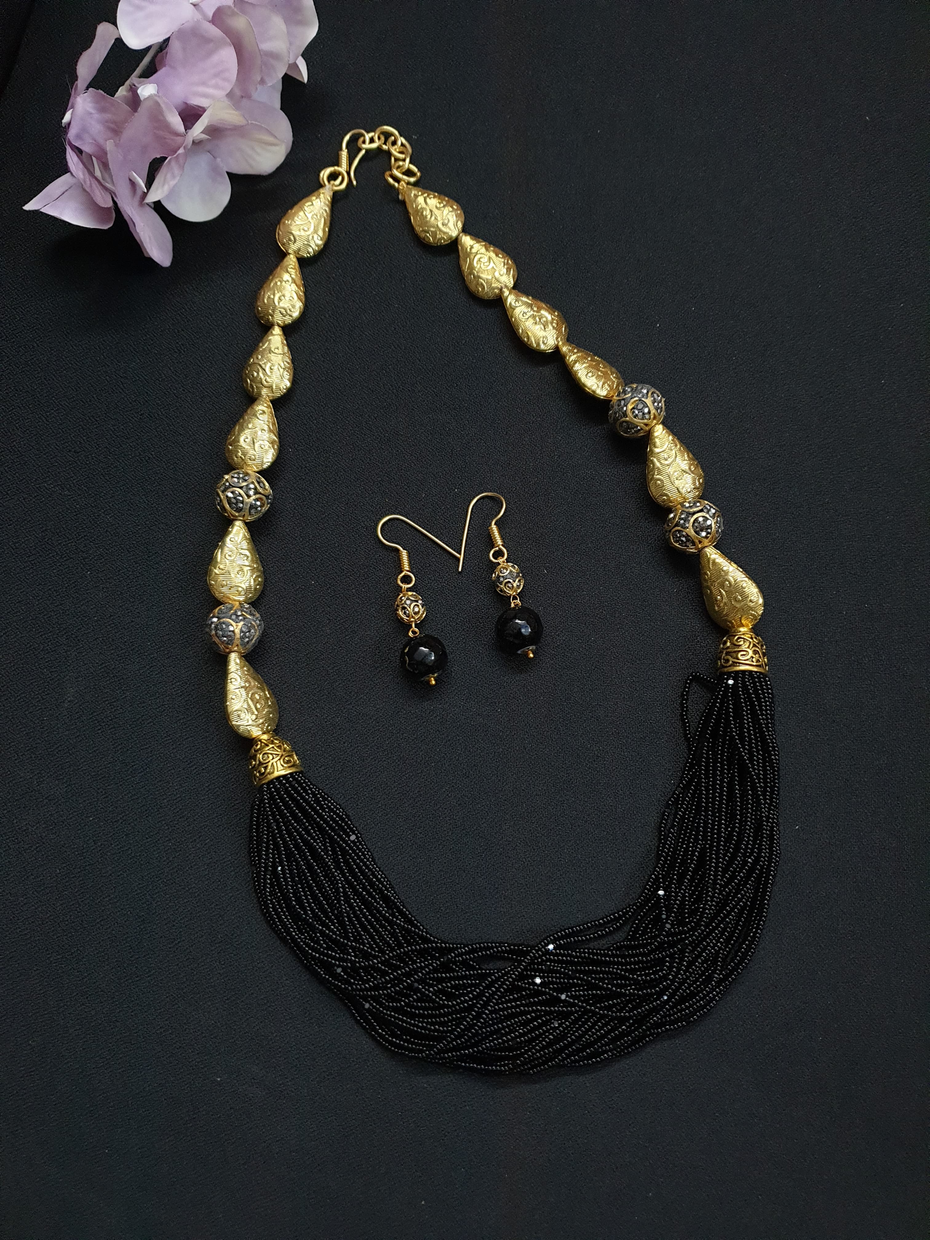 Gold Beaded Black Seed Bead Necklace Set