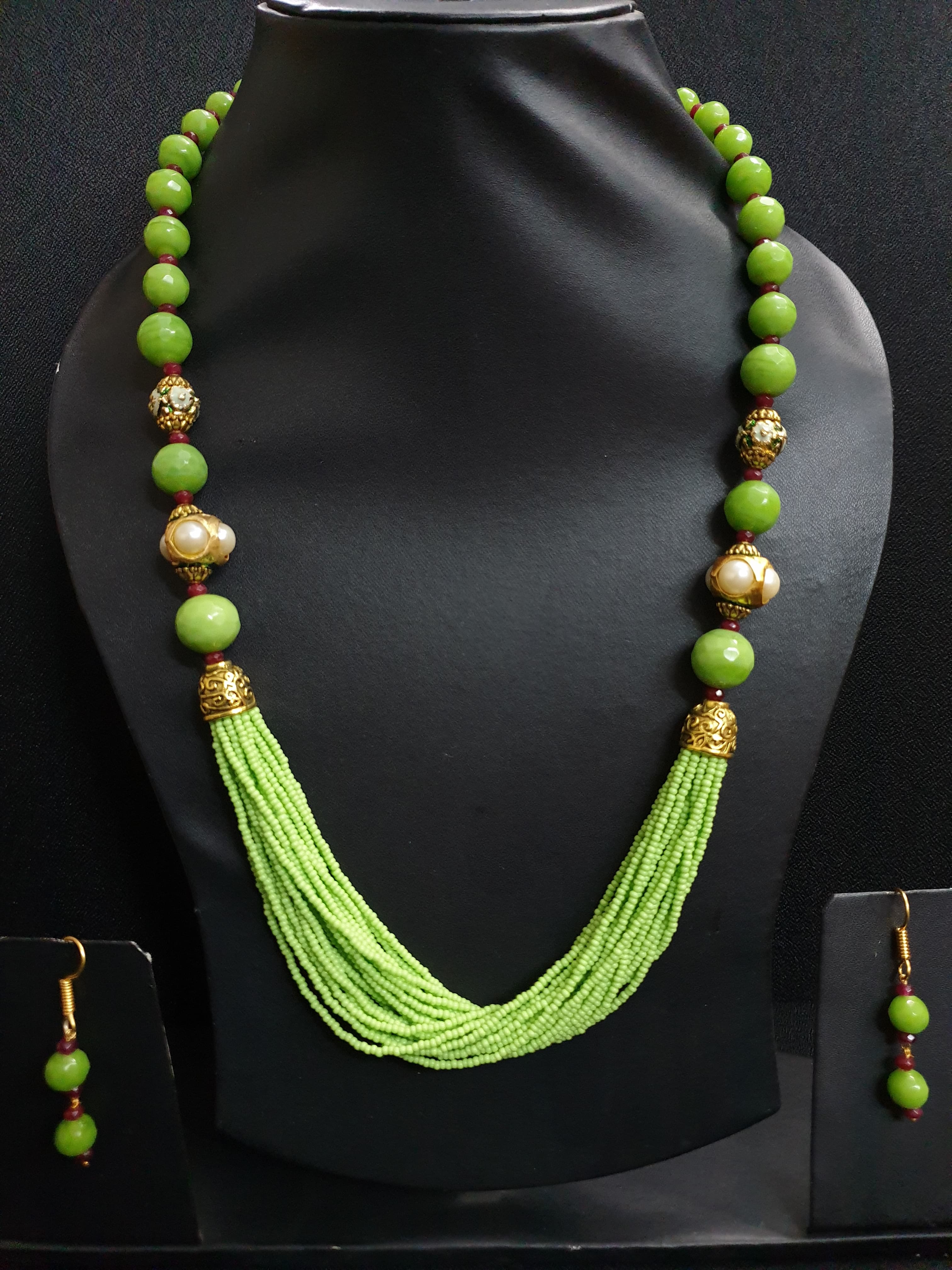 Light Green Seed Beads Necklace Set