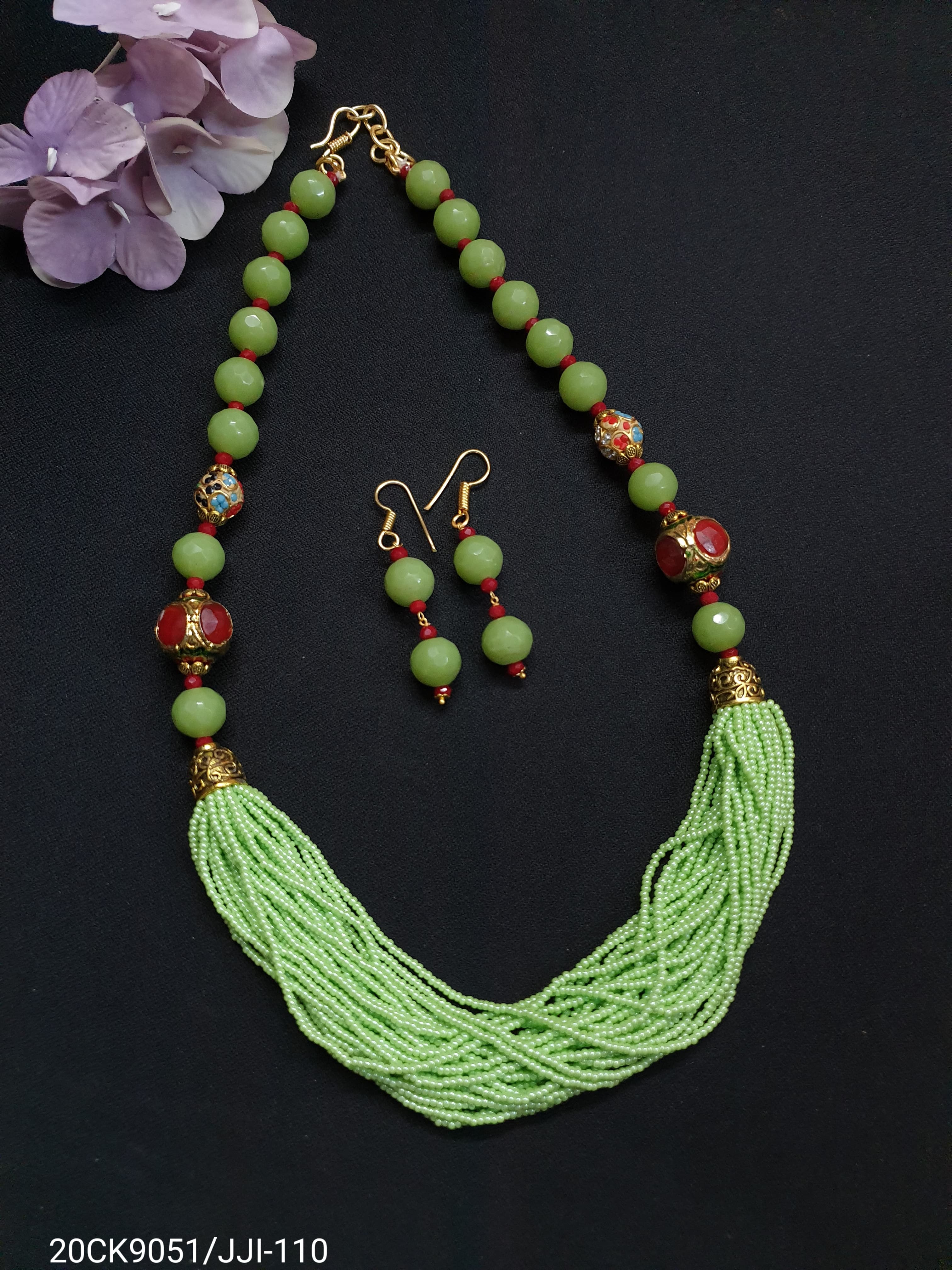 Red Stone Green Seed Bead Necklace Set