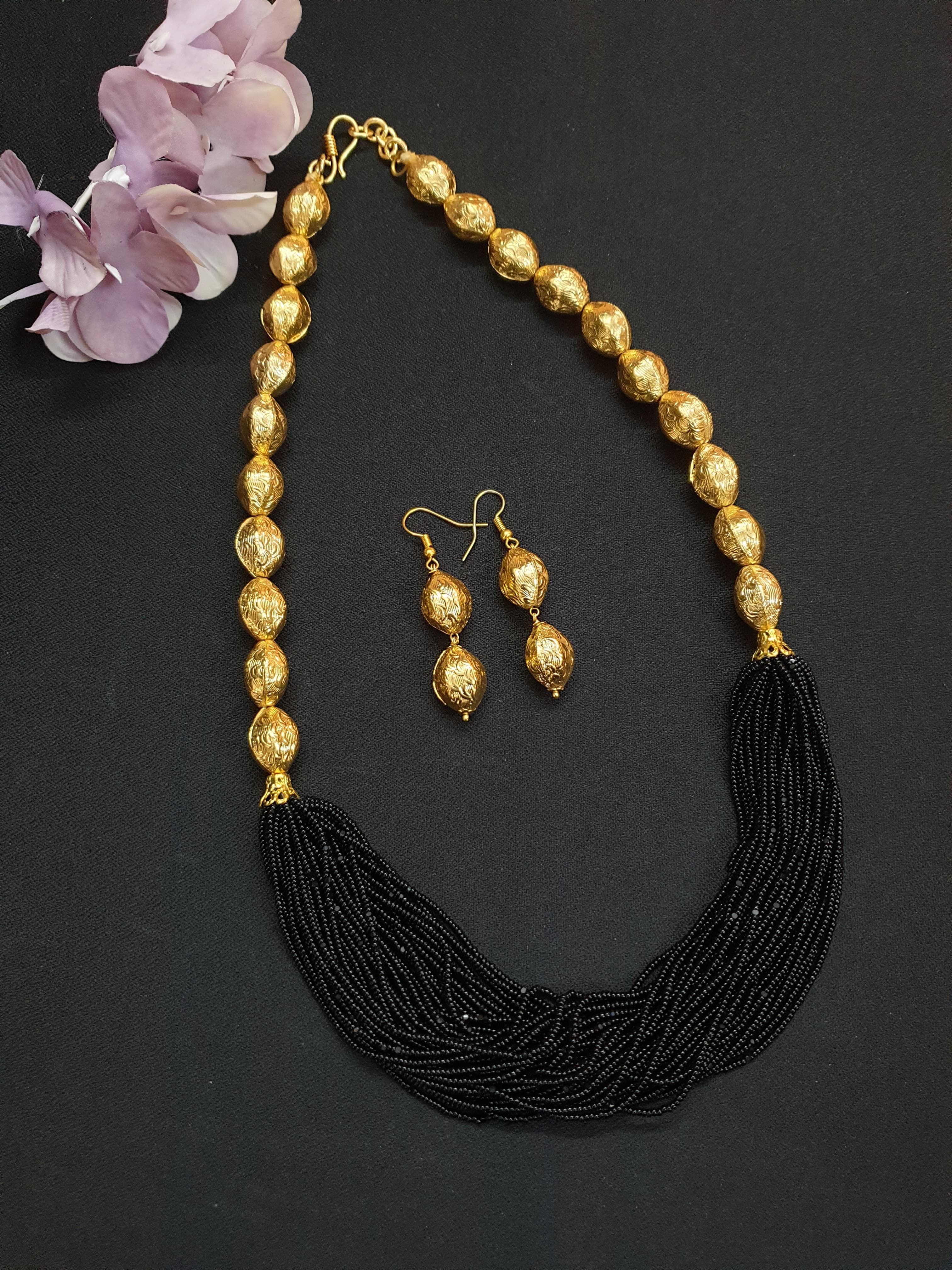 Antique Golden Black Seed Bead Necklace Set
