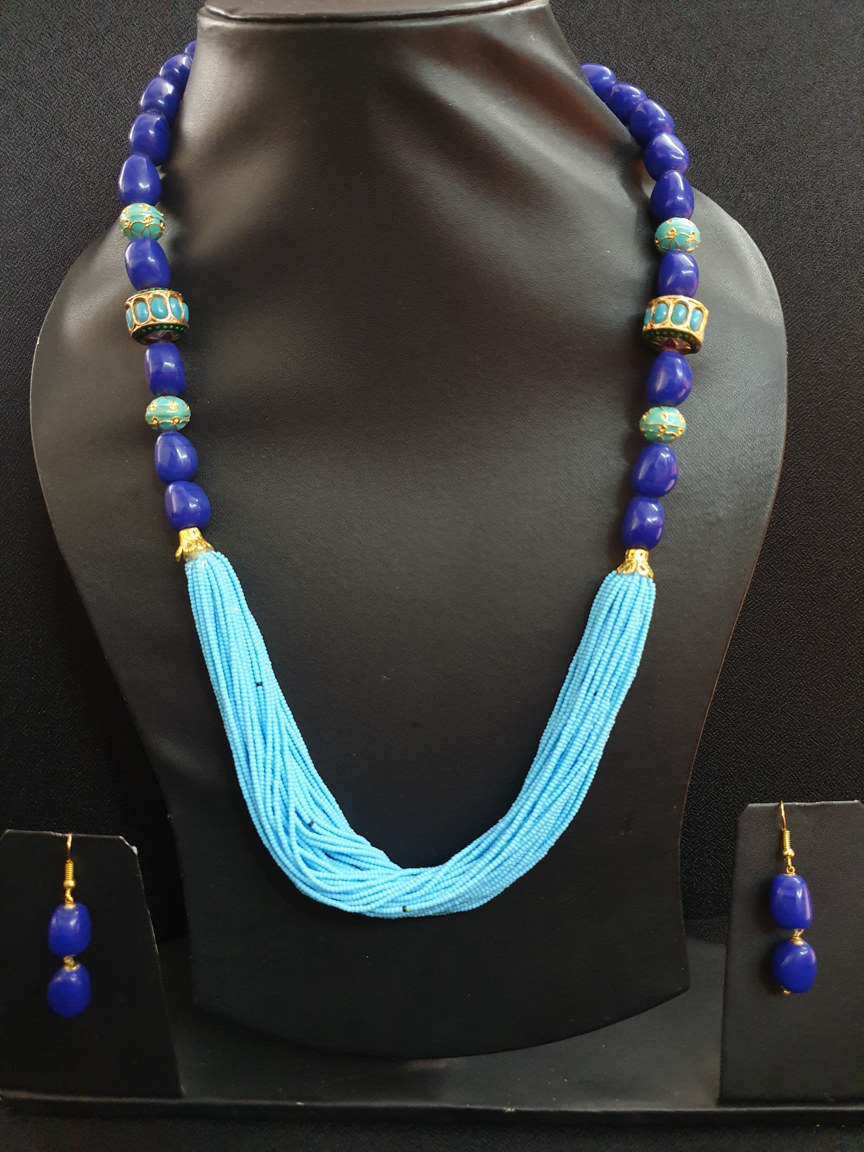 Jadau Blue Seed Bead Necklace Set