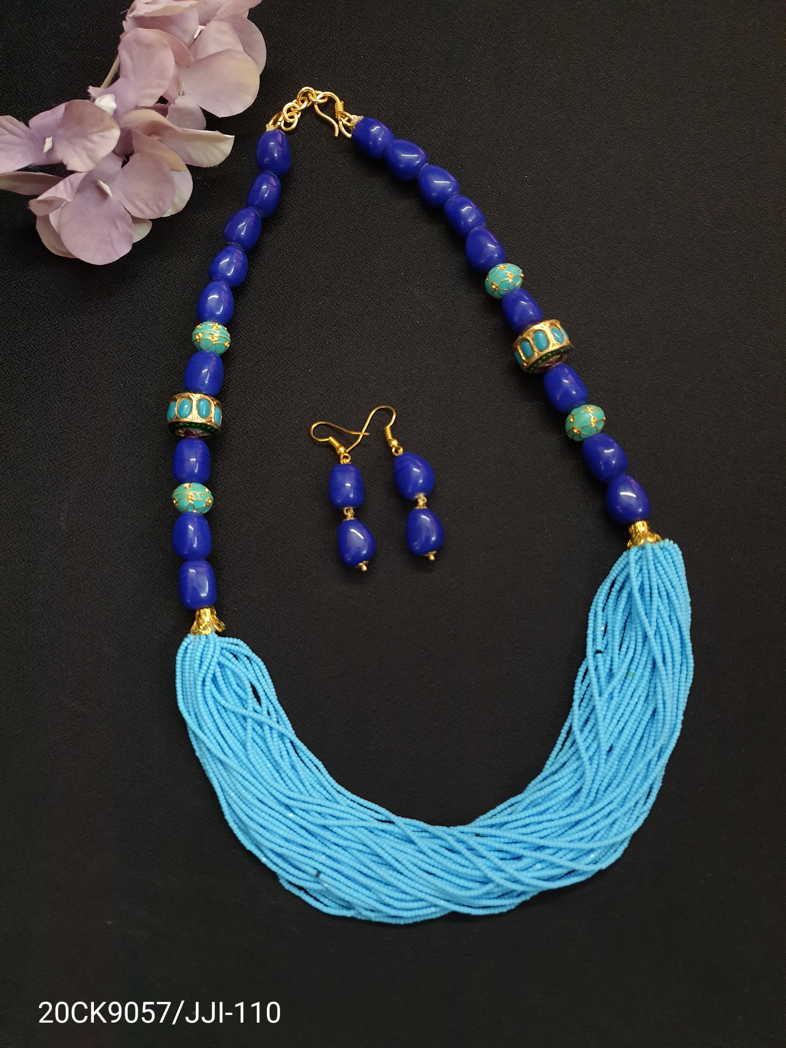 Jadau Blue Seed Bead Necklace Set