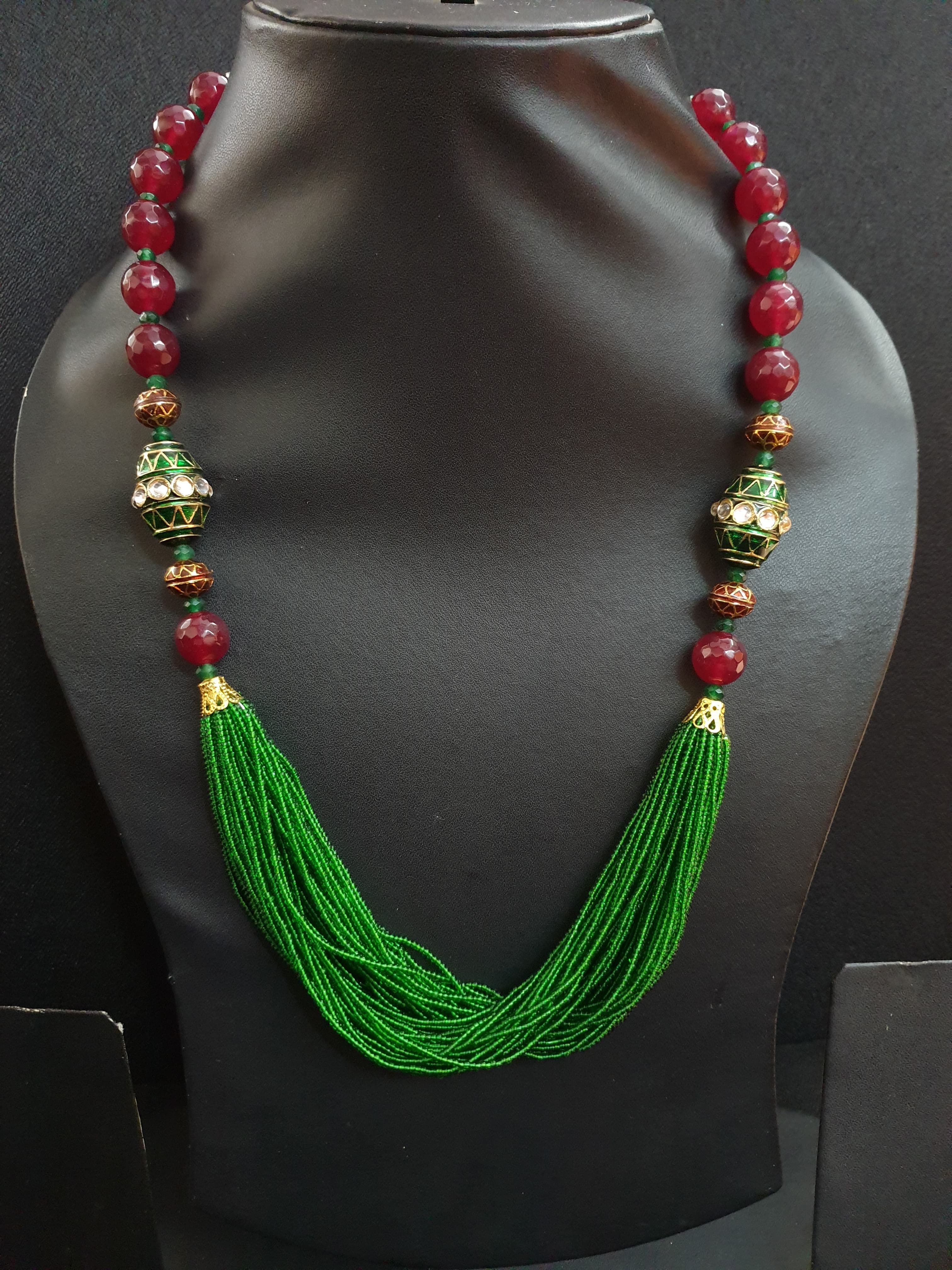 Jadau Green Seed Bead Necklace Set