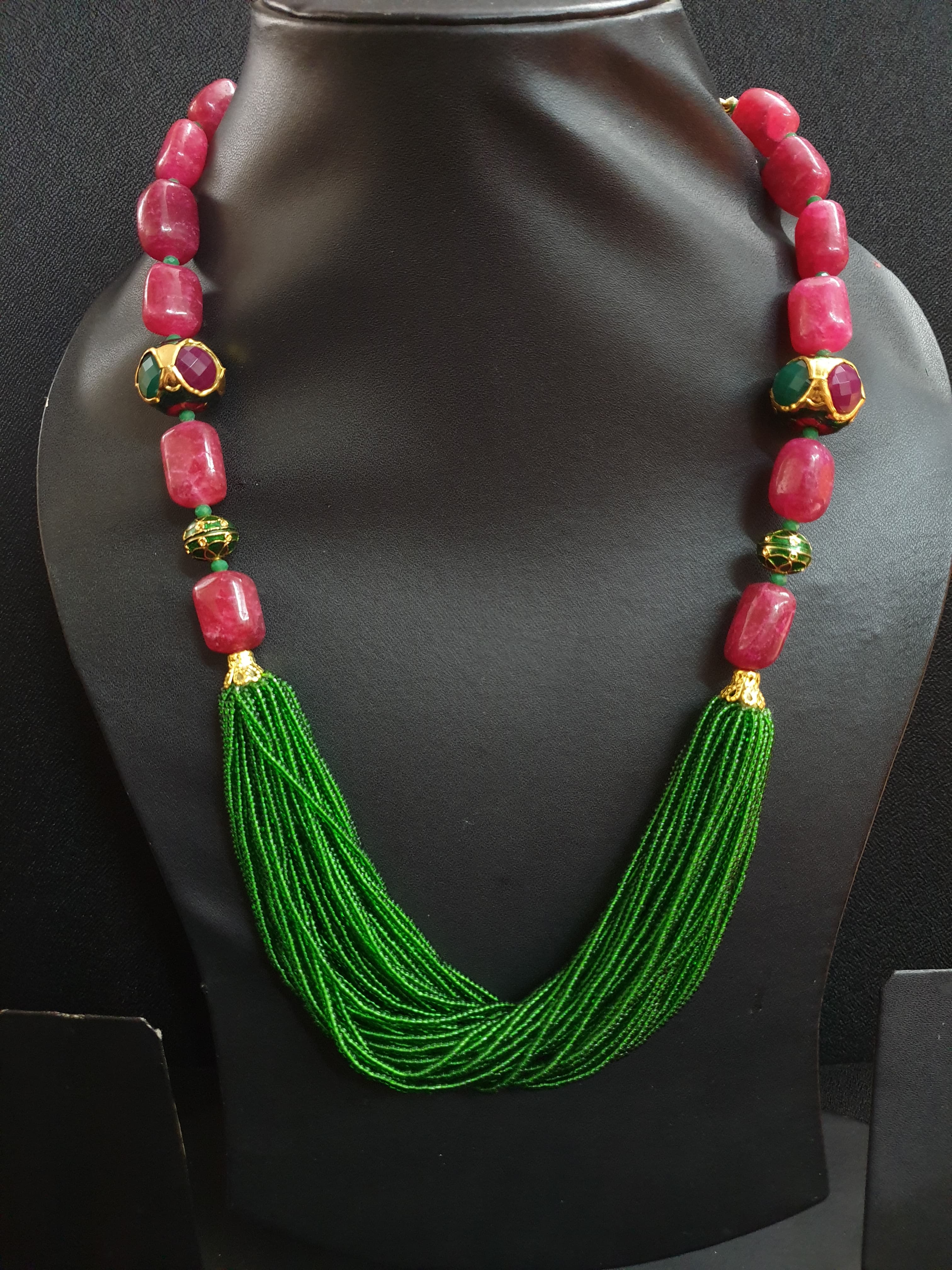 Ruby Stone Green Seed Bead Necklace Set