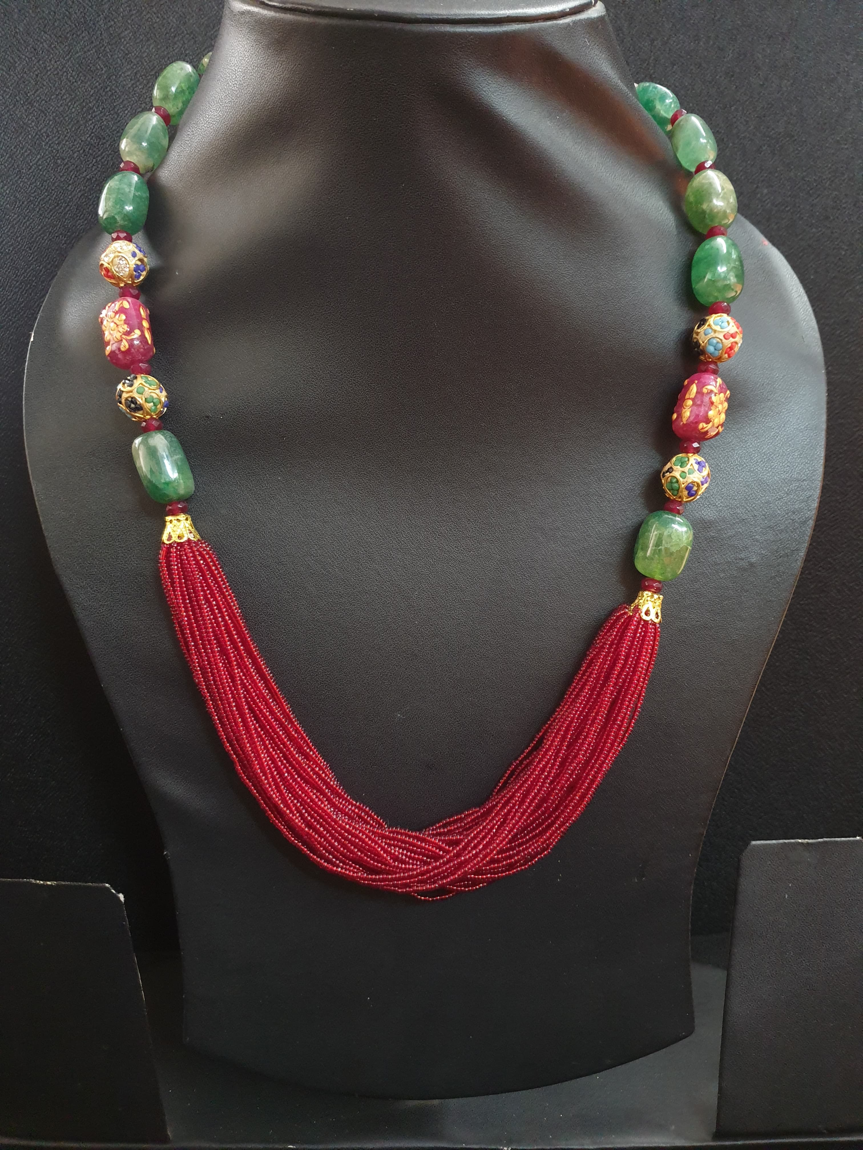 Emerald Stone Red Seed Bead Necklace