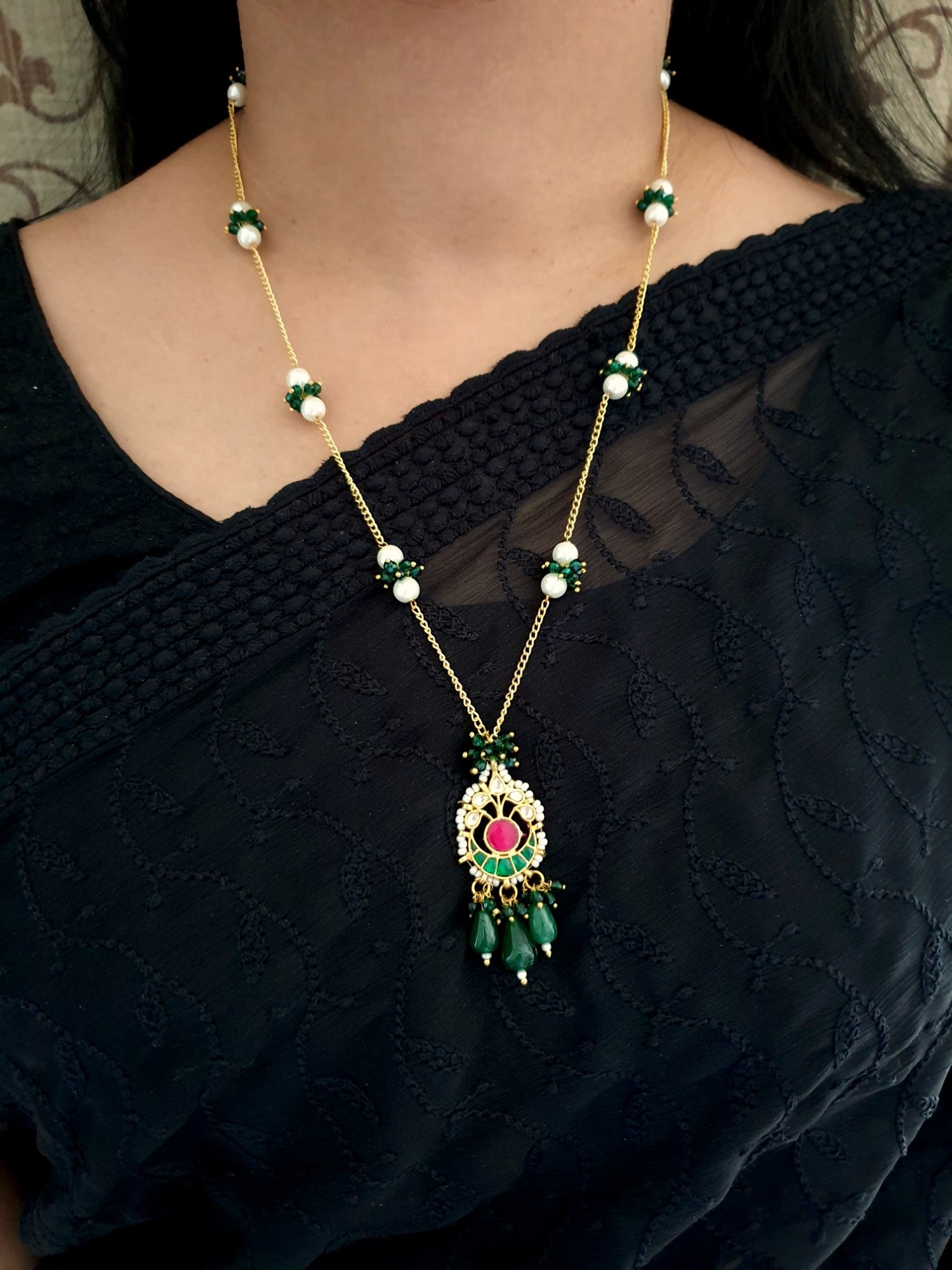 Red Green Jadau Kundan Small Pendant Set With Earrings