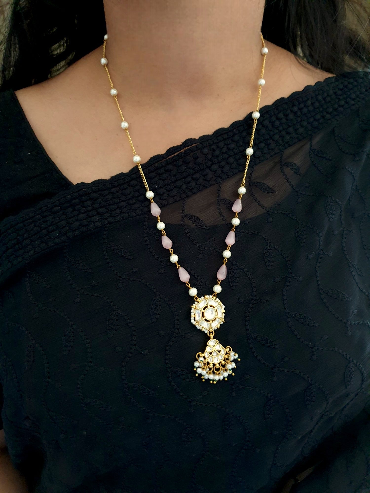 Jadau Kundan Pink Stone Small Pendant Set With Earrings