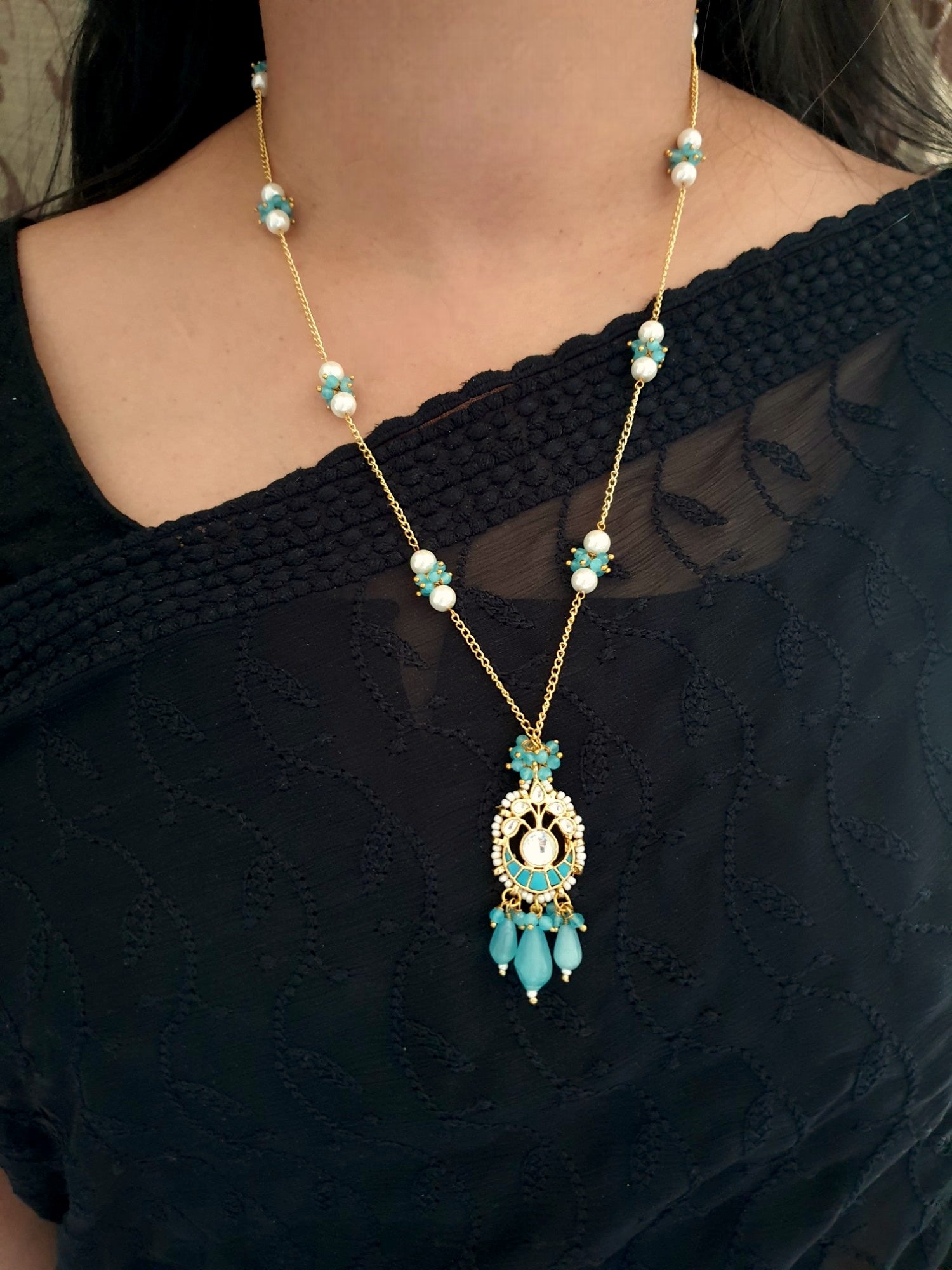 Jadau Kundan Blue Beads Small Pendant Set With Earrings