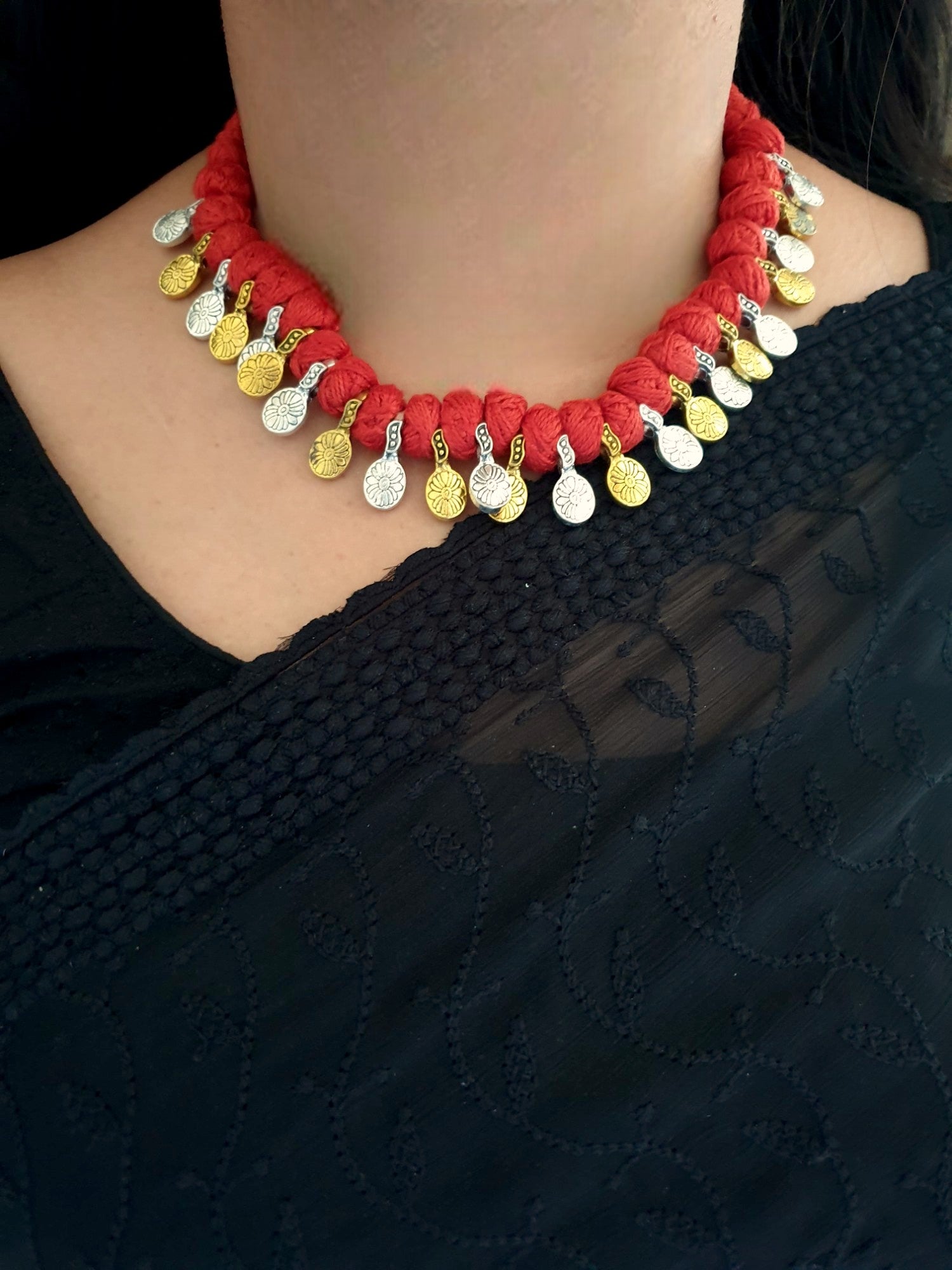 Dual Tone Oxidised Red Thread Necklace Set