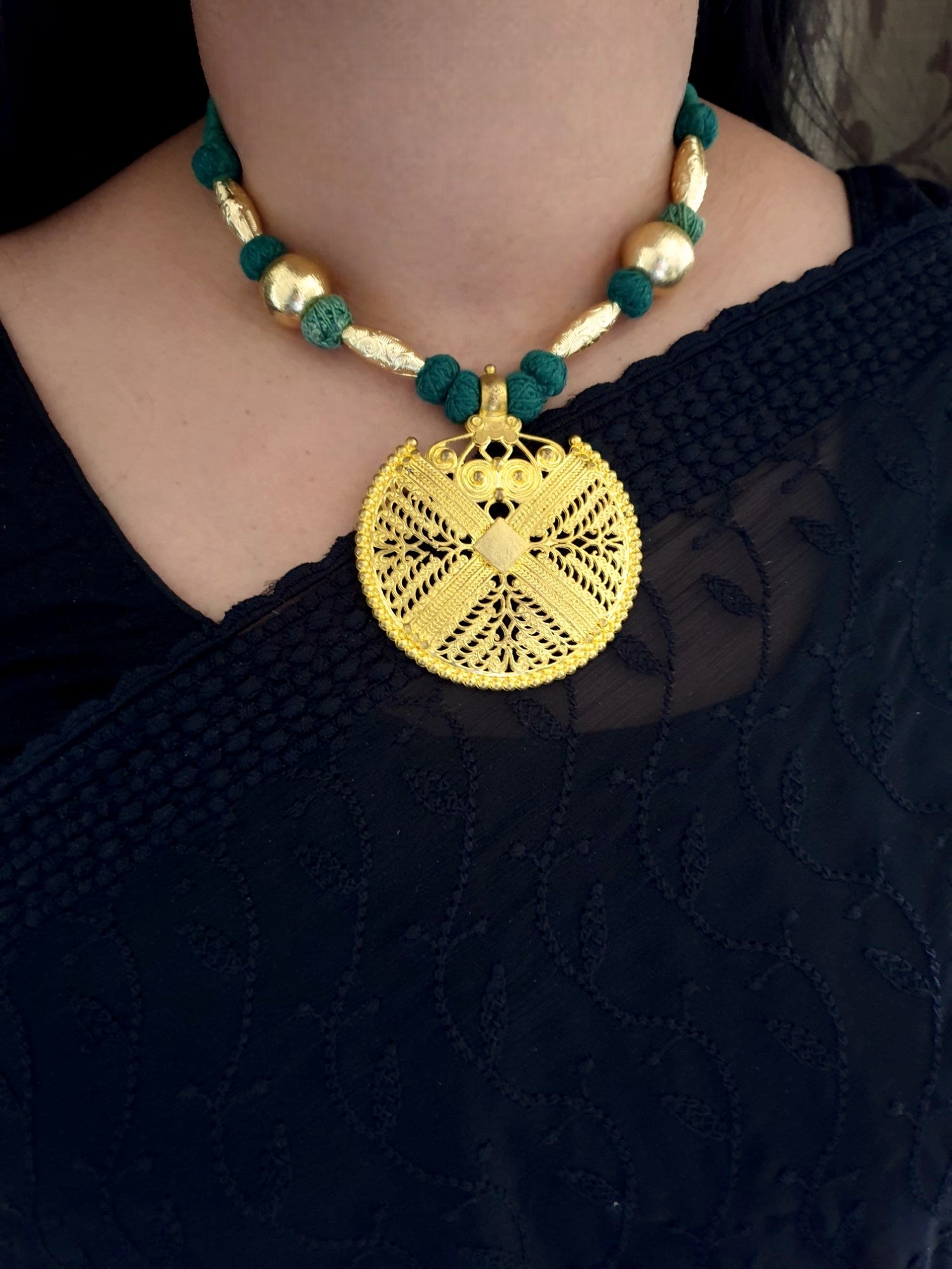 Oxidised Gold Tone Green Thread Necklace